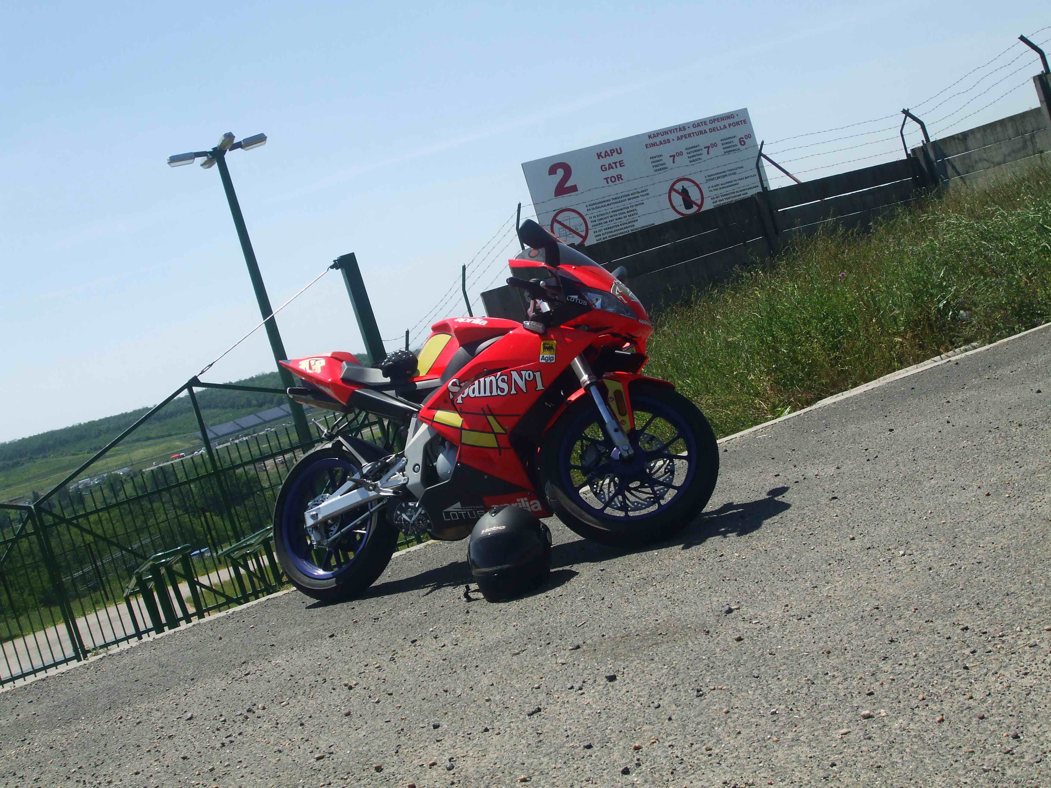 Bike Photo 1308230