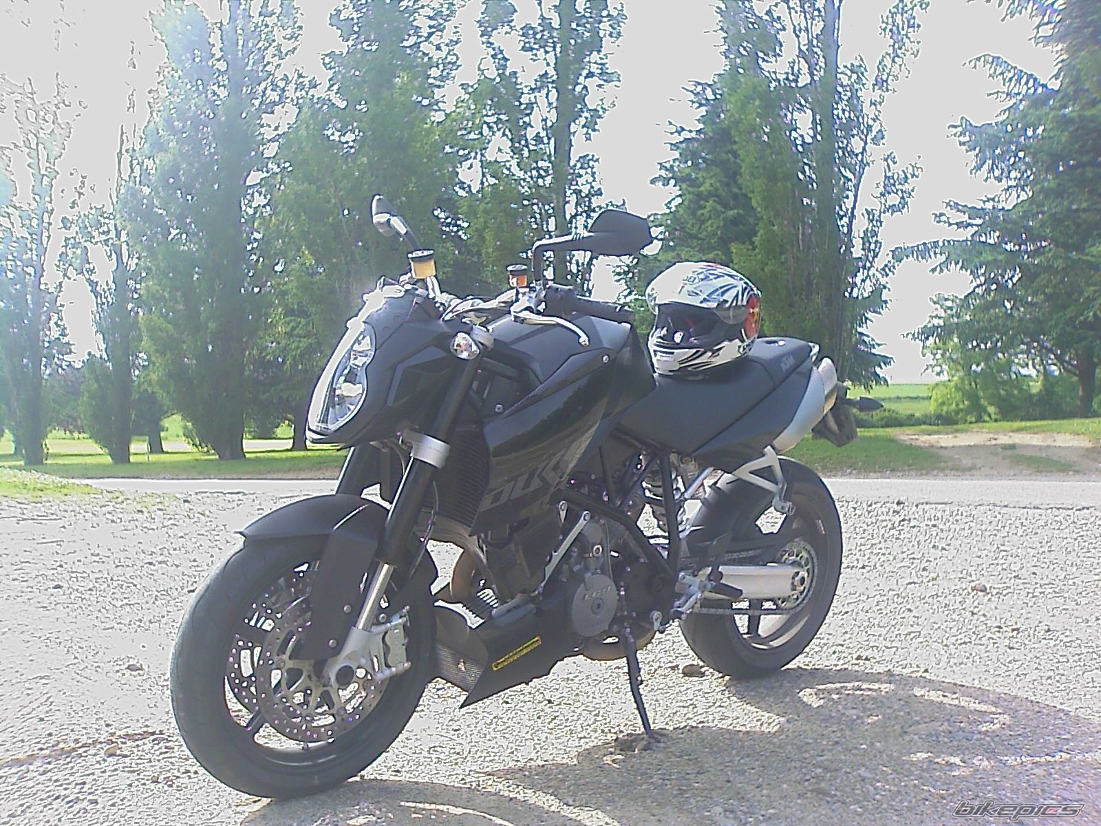 Bike Photo 1308354