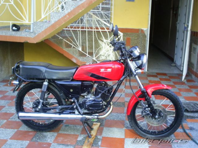 Photo 1308946