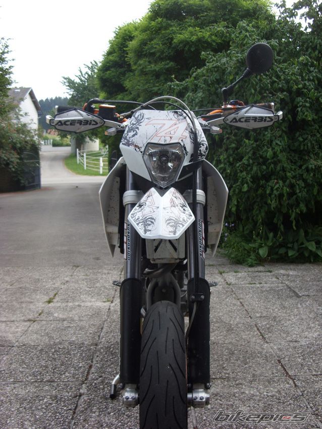 Photo 1310383