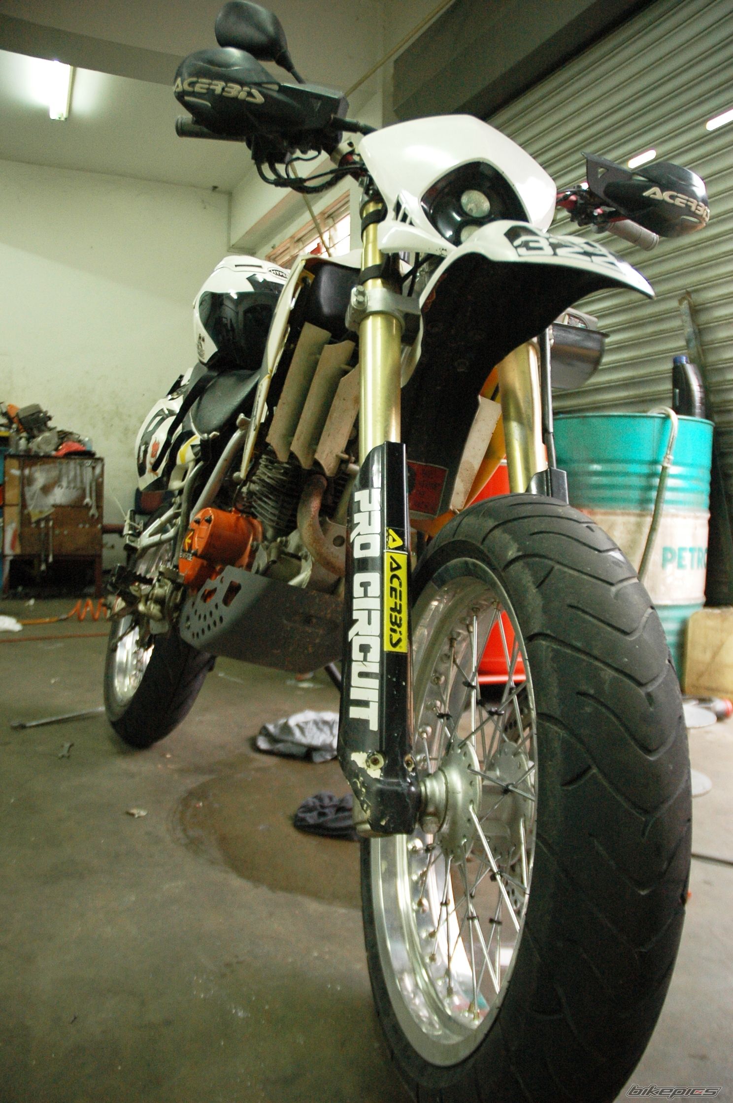 Photo 1312040