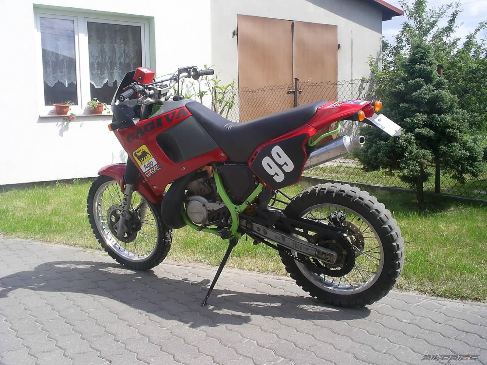 Photo 1312144
