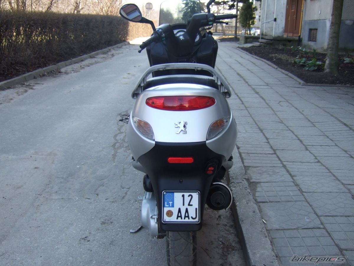 Photo 1312351