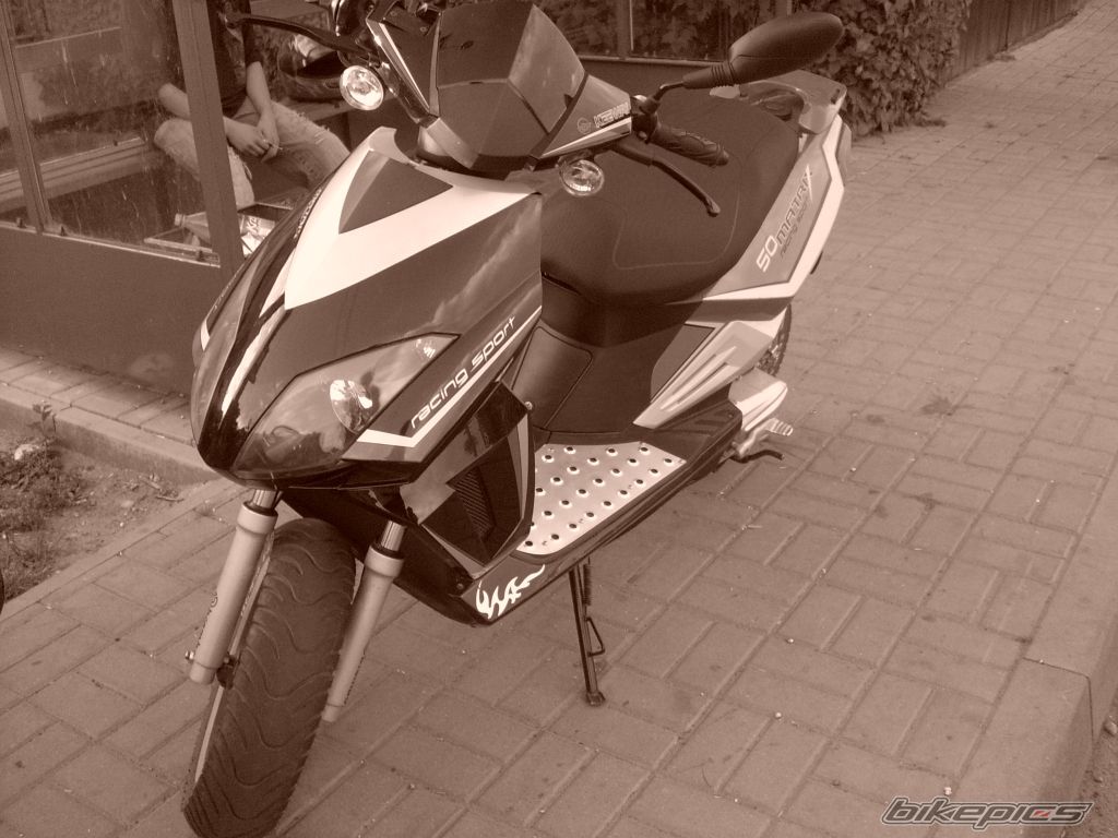 Photo 1312430