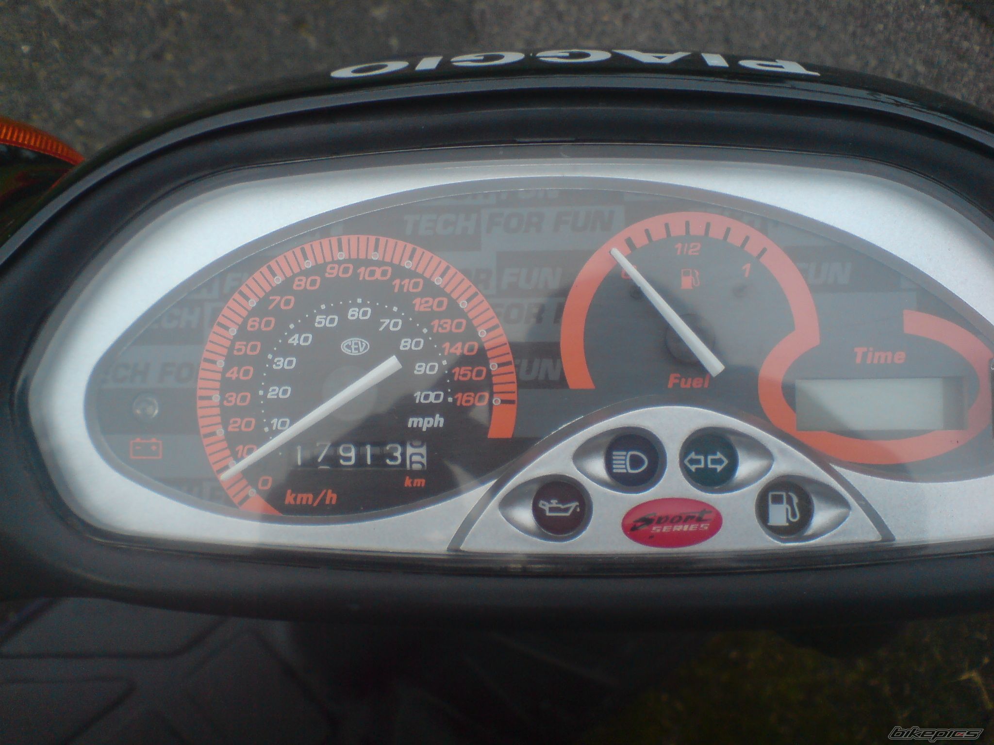 Photo 1313649