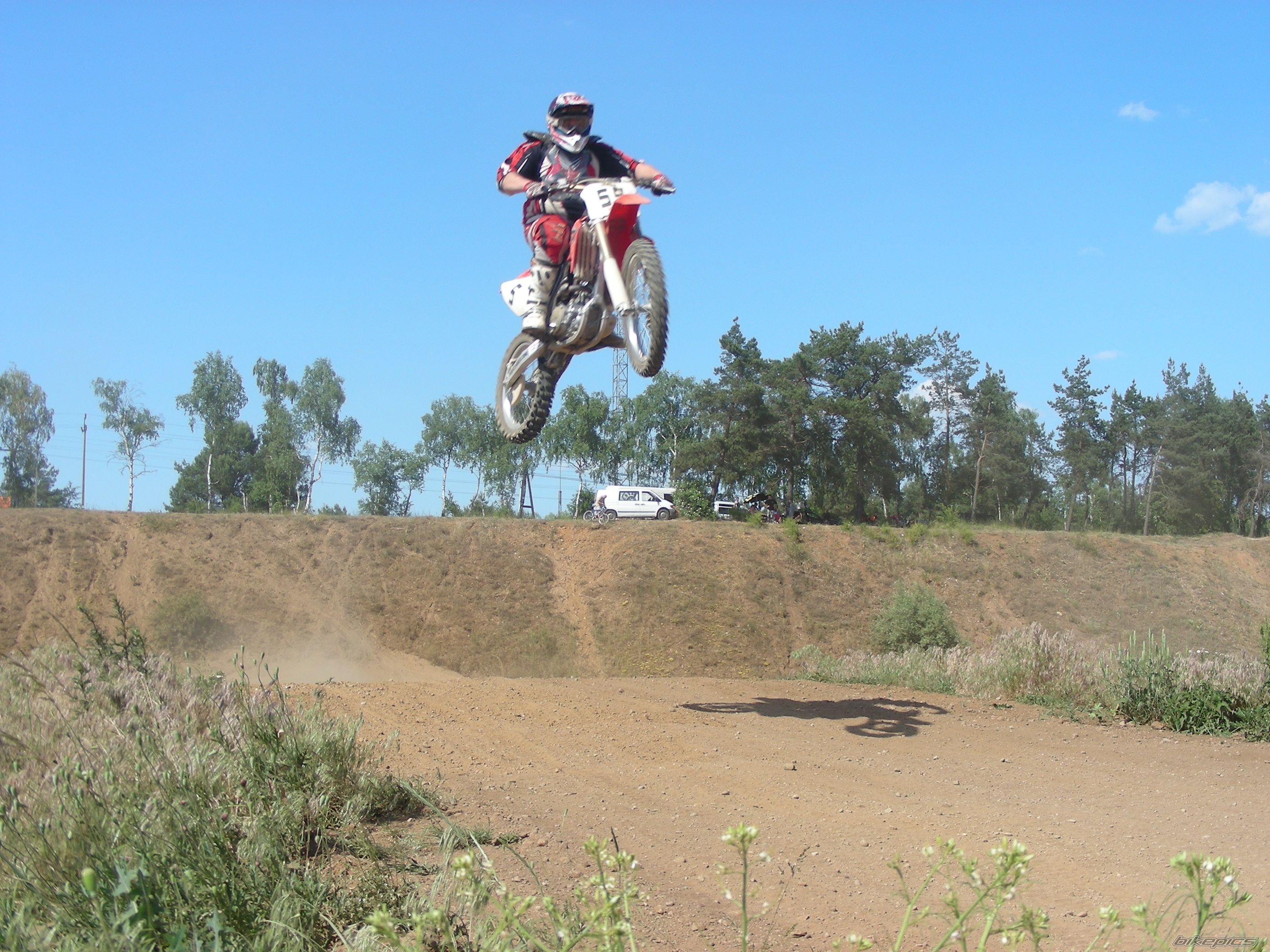 Photo 1315137