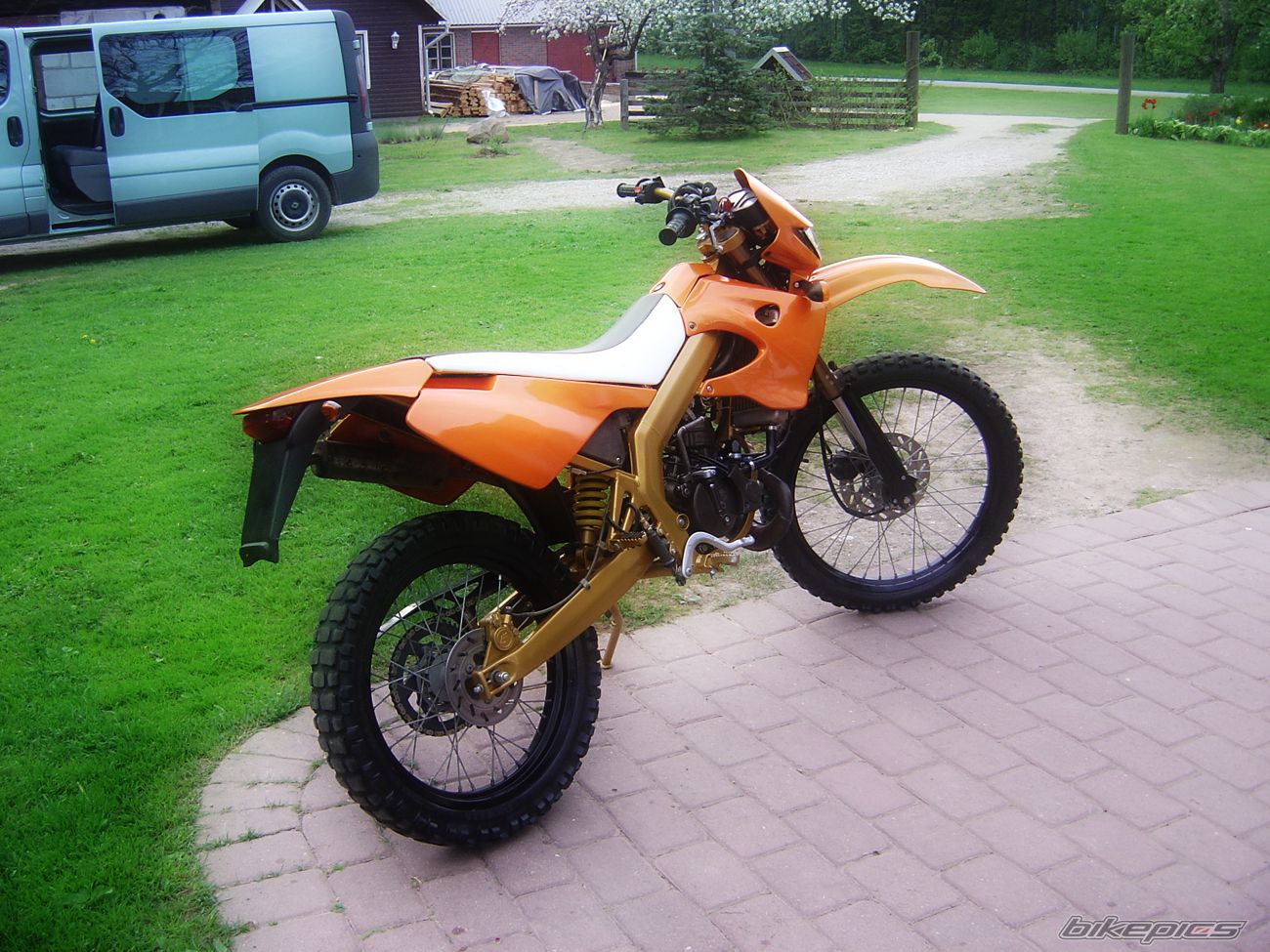 Photo 1315754