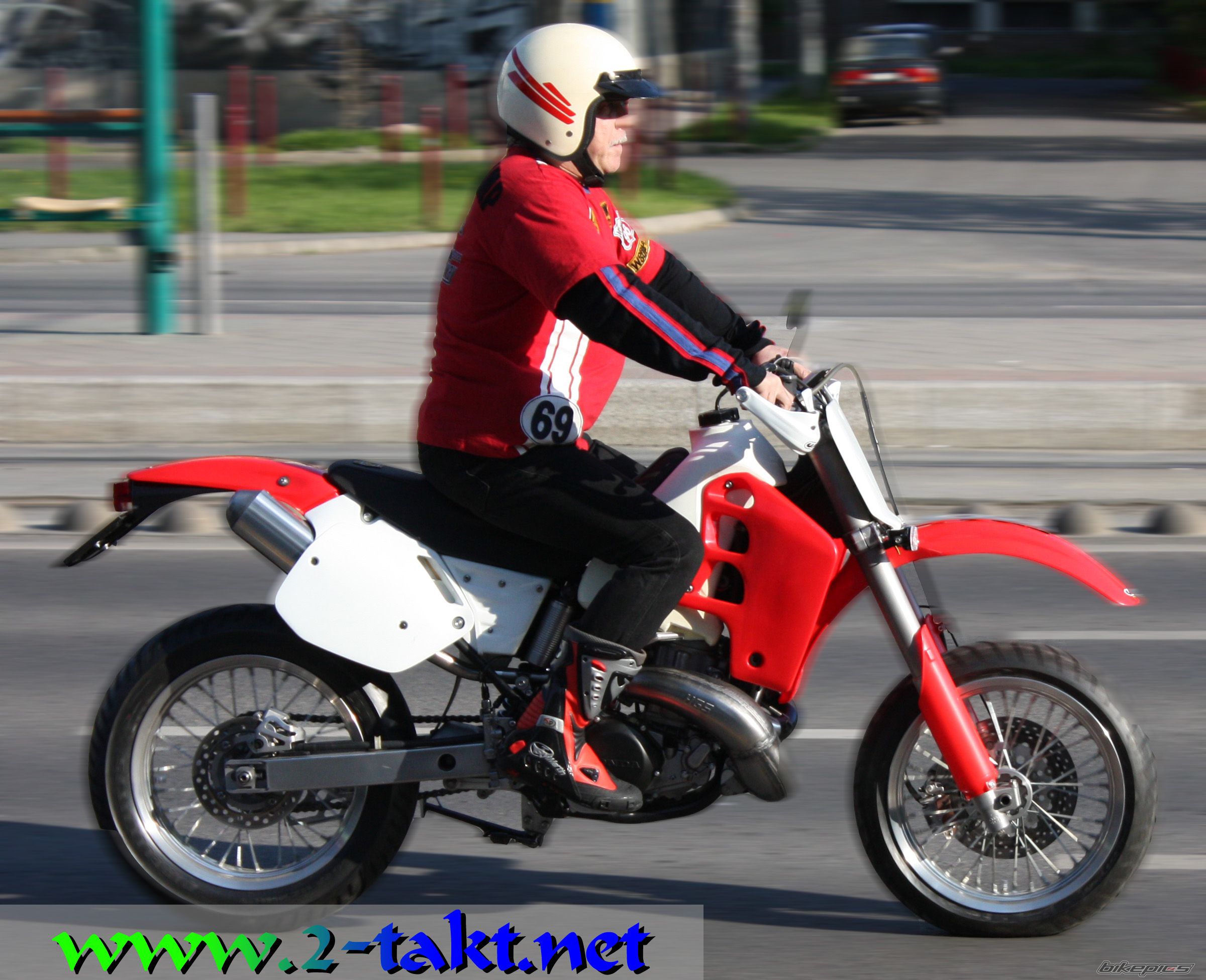 Photo 1315768