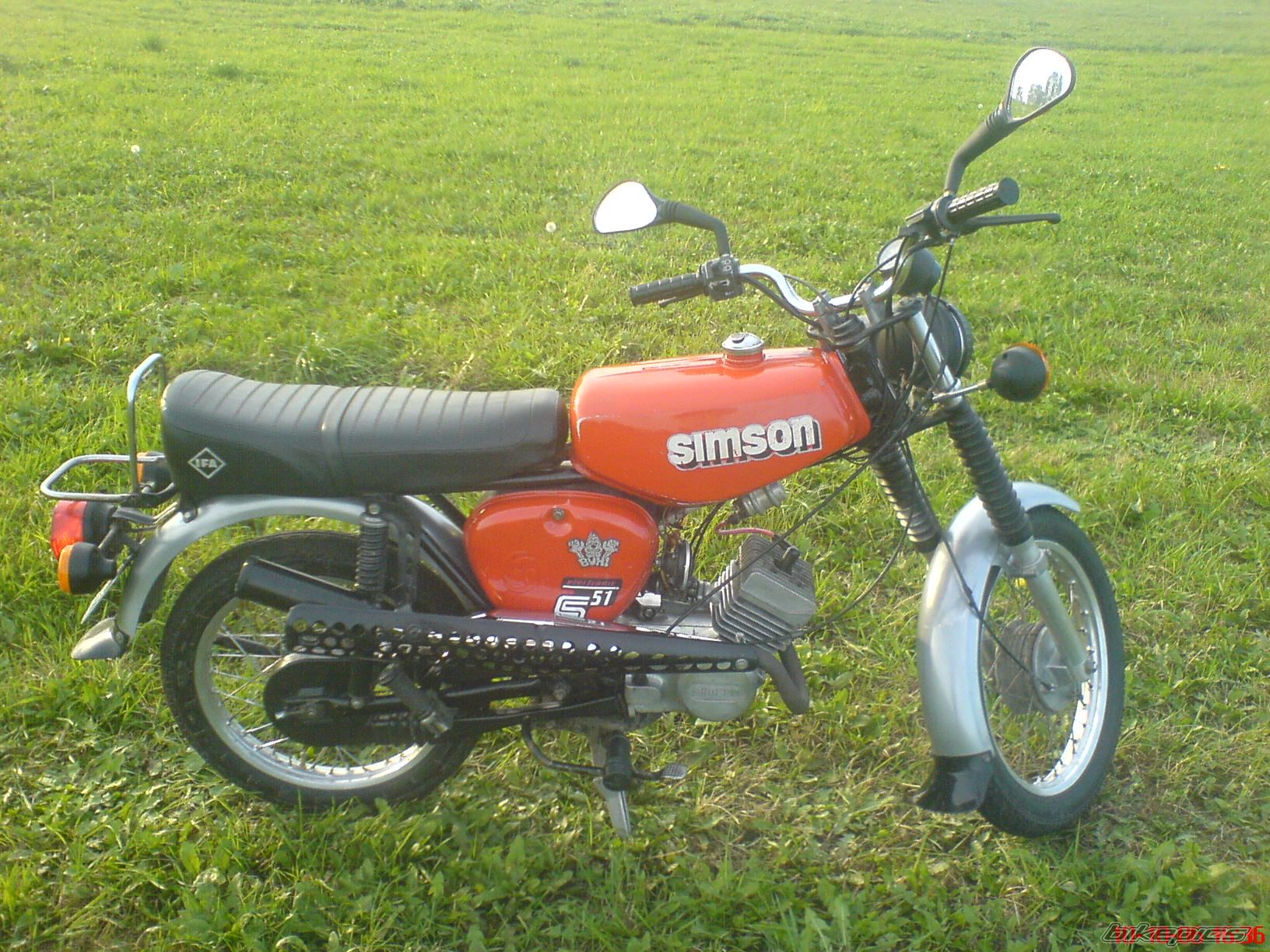 Photo 1316872