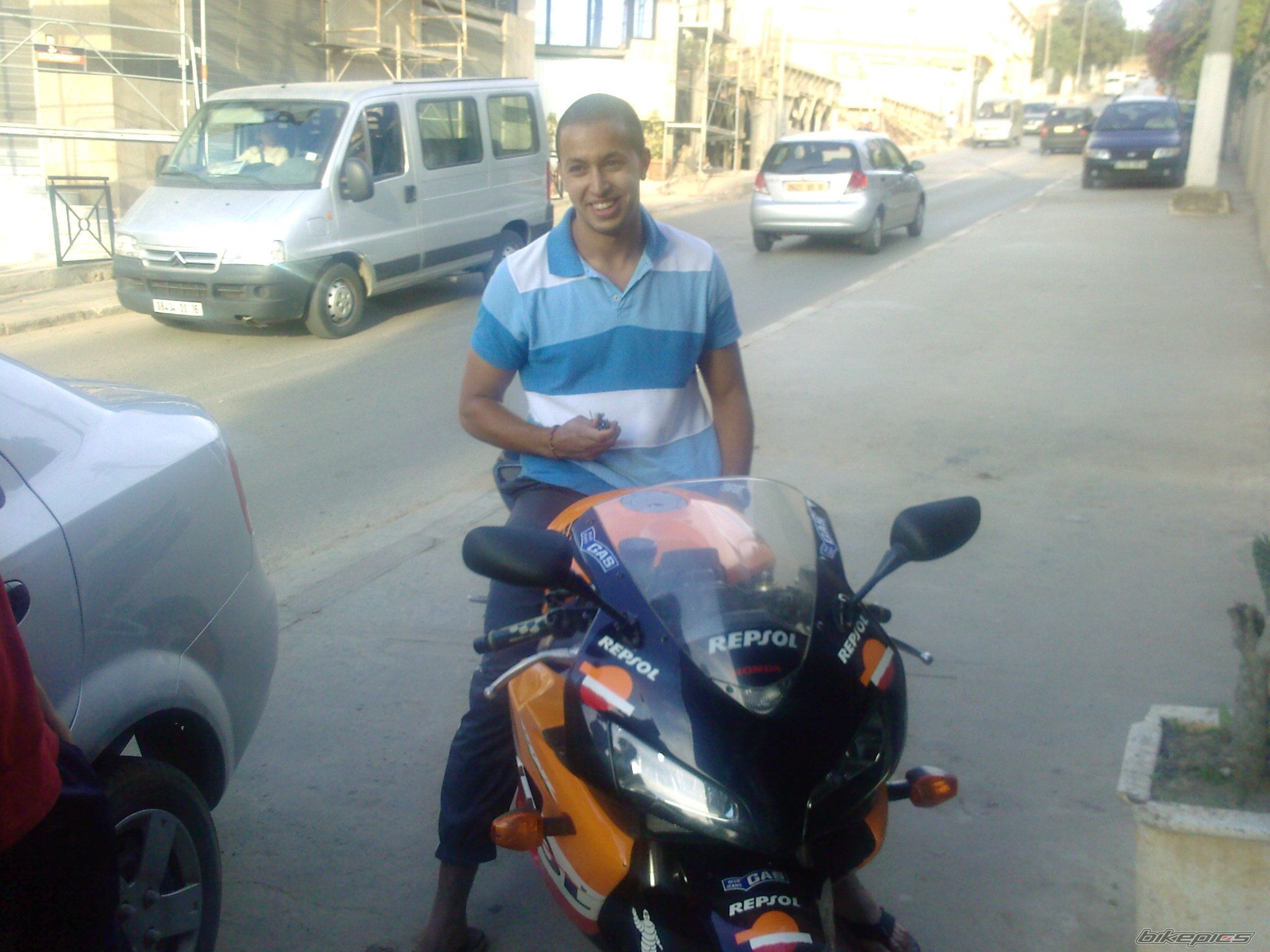 Photo 1317513