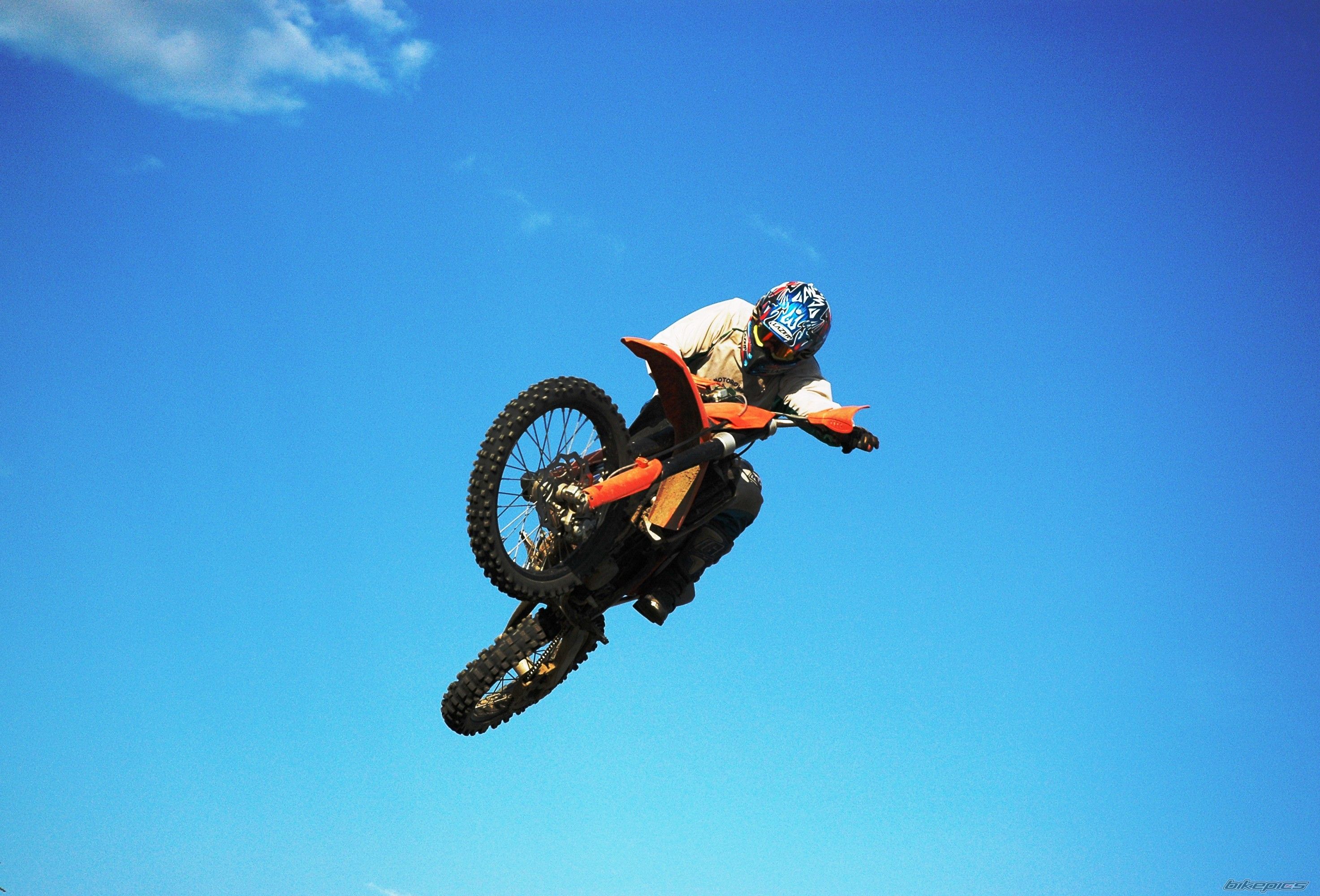 Photo 1317594