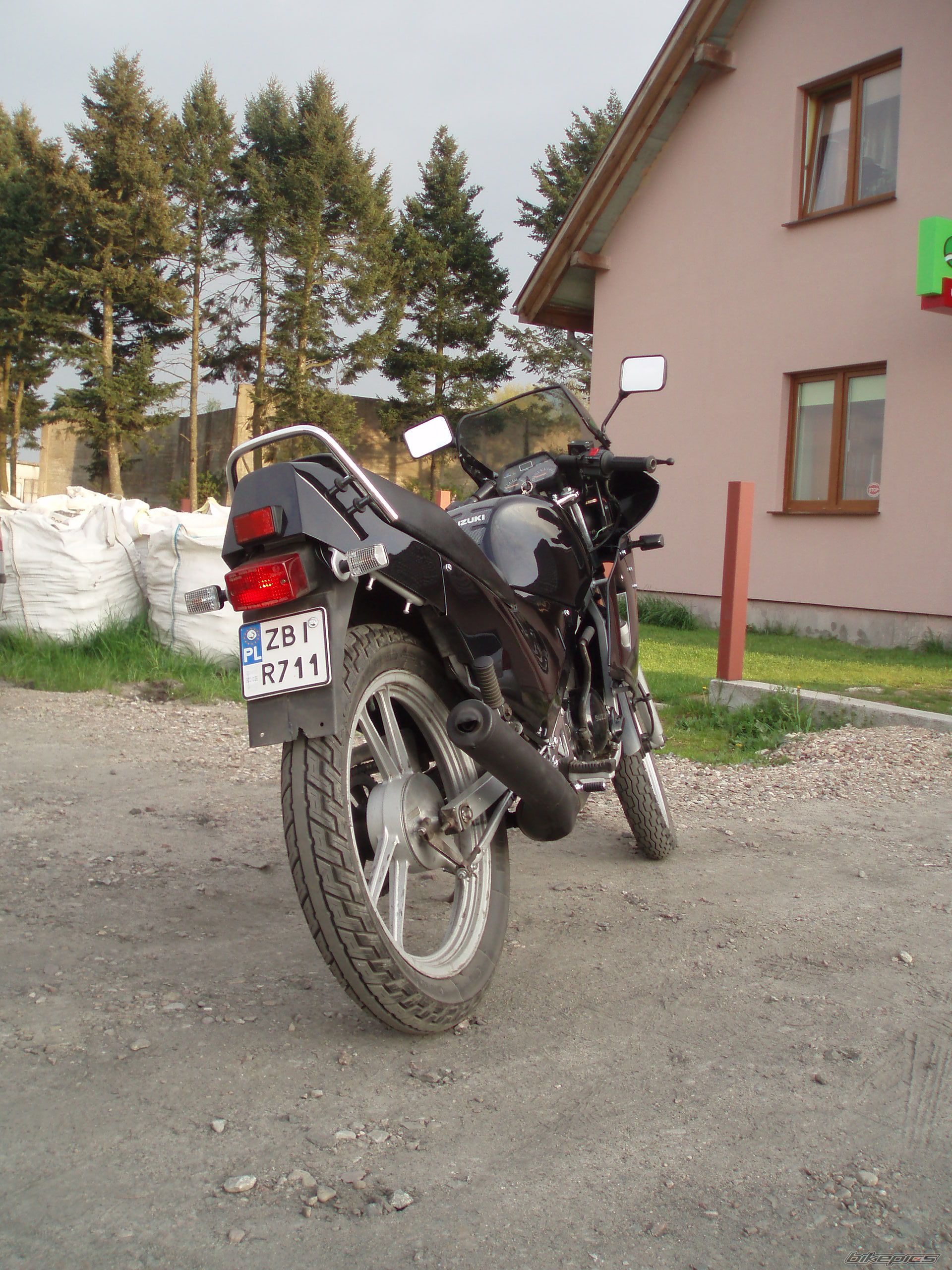 Photo 1317904