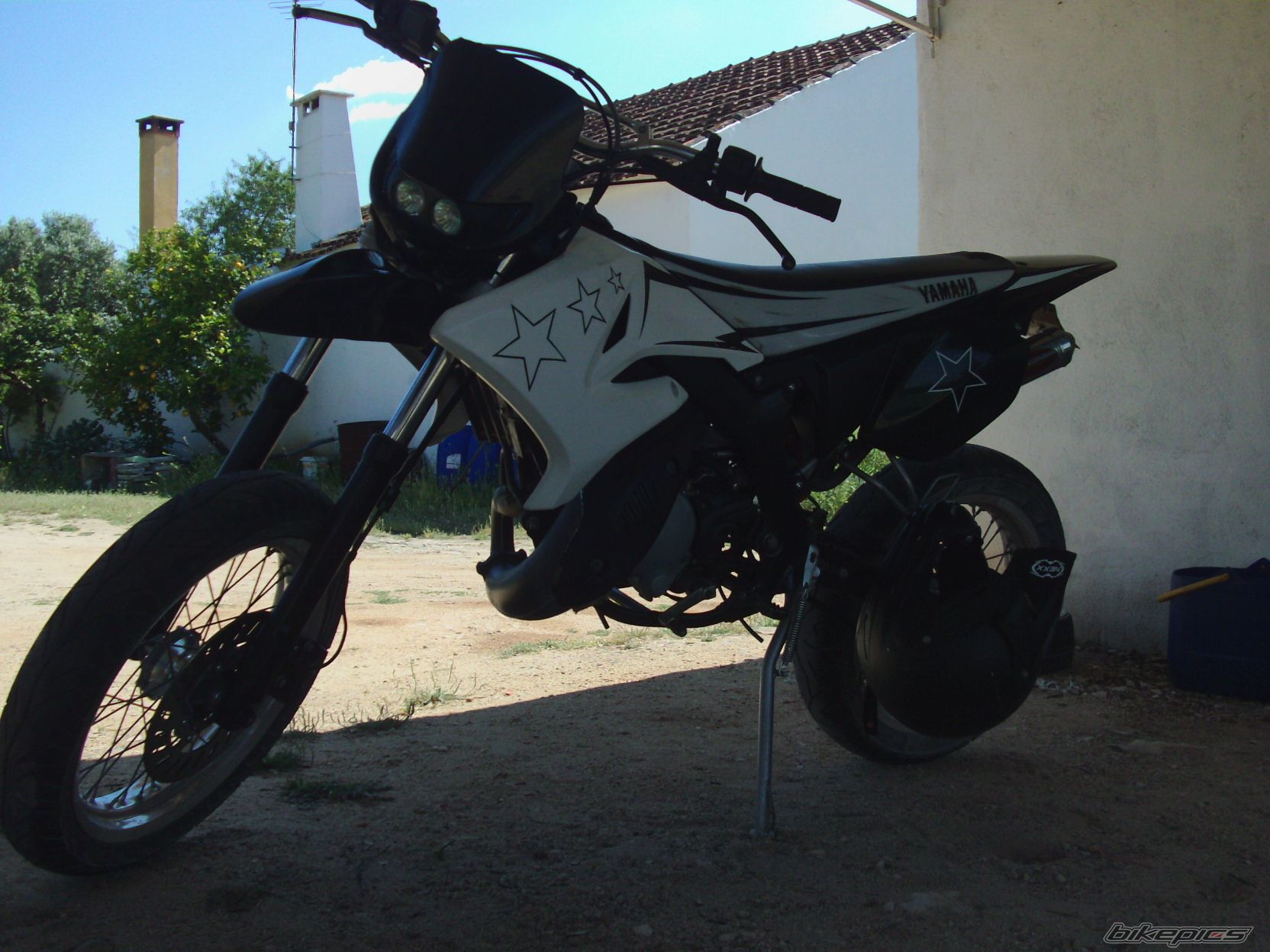 Photo 1318249