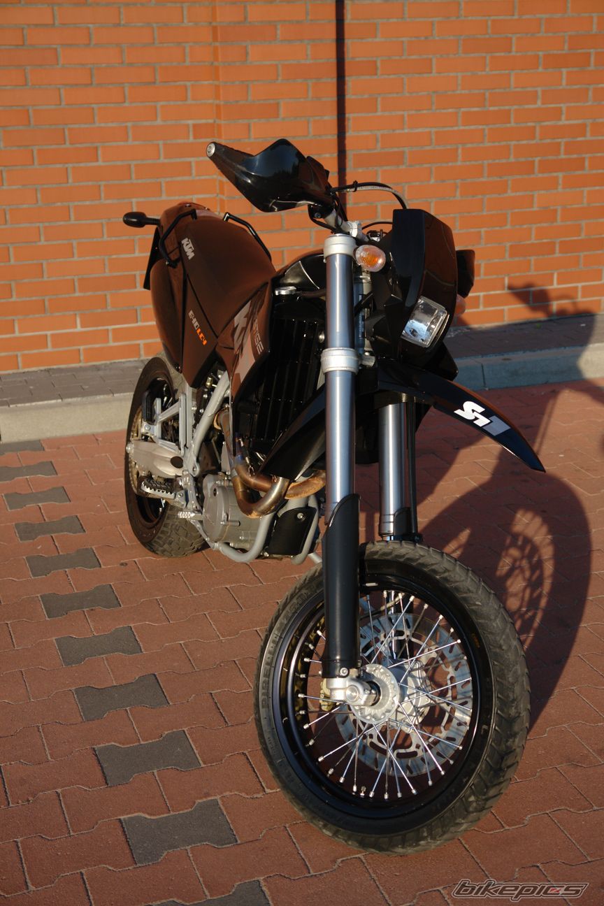 Photo 1318681