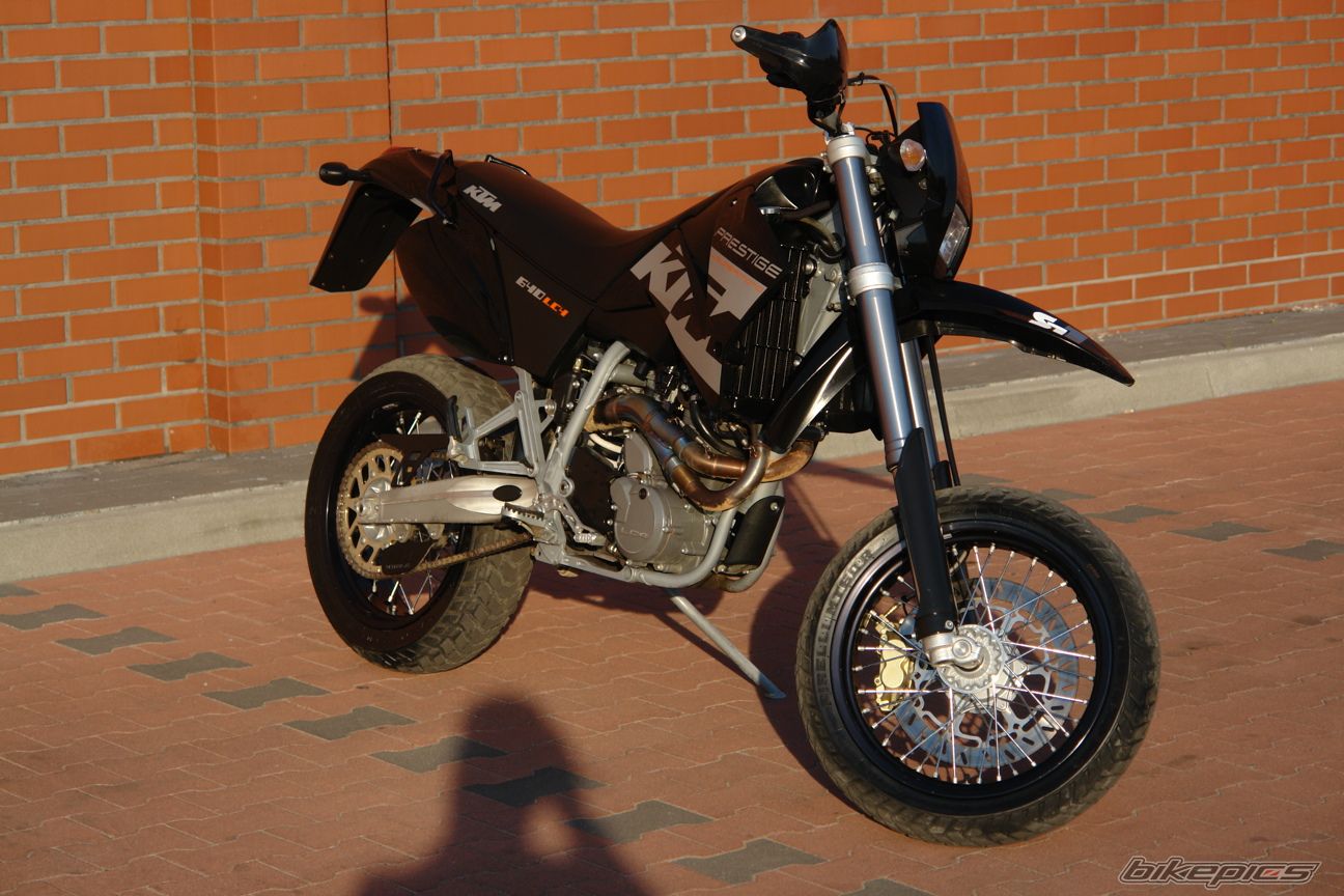 Photo 1318684