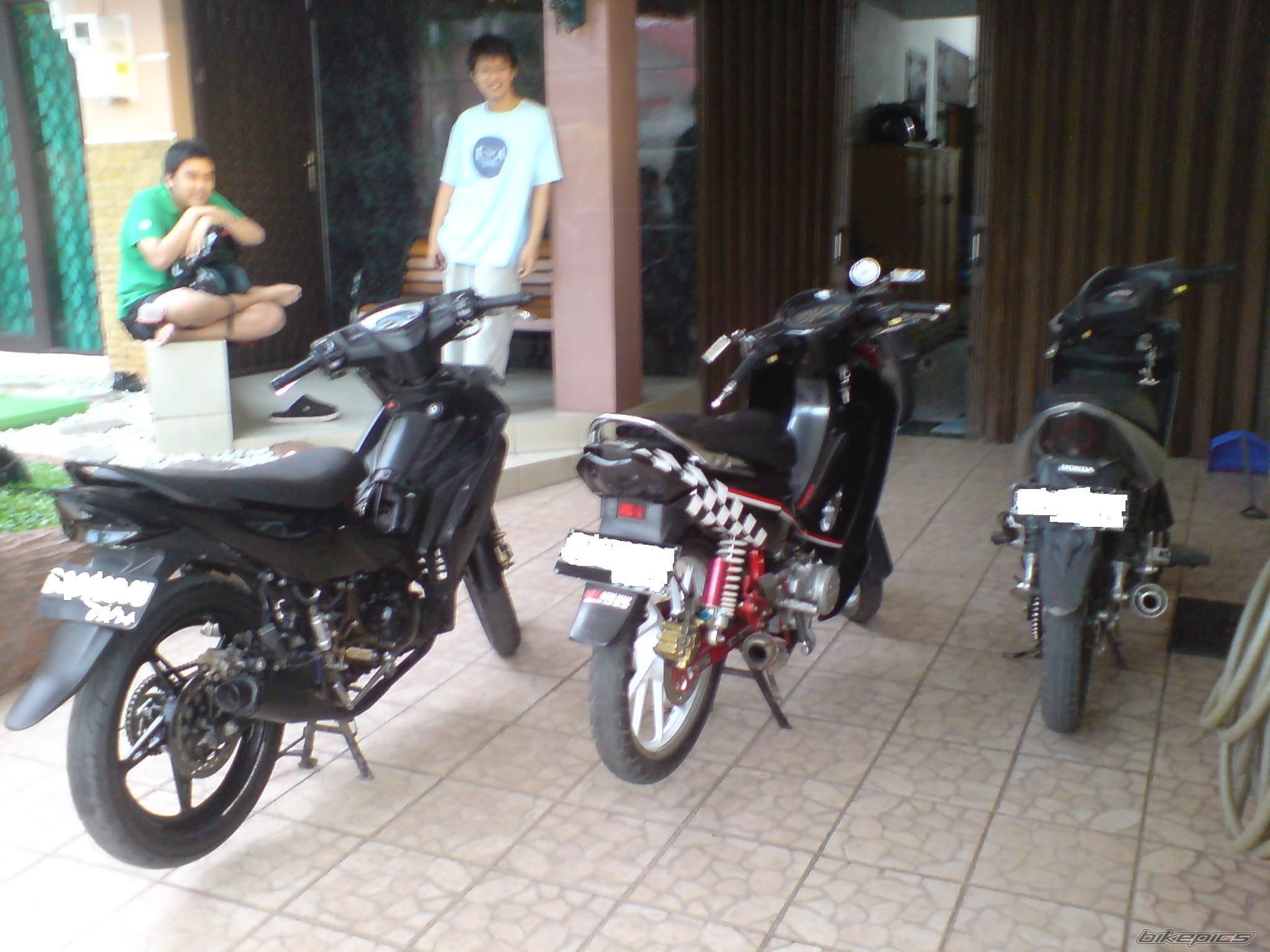Photo 1318789