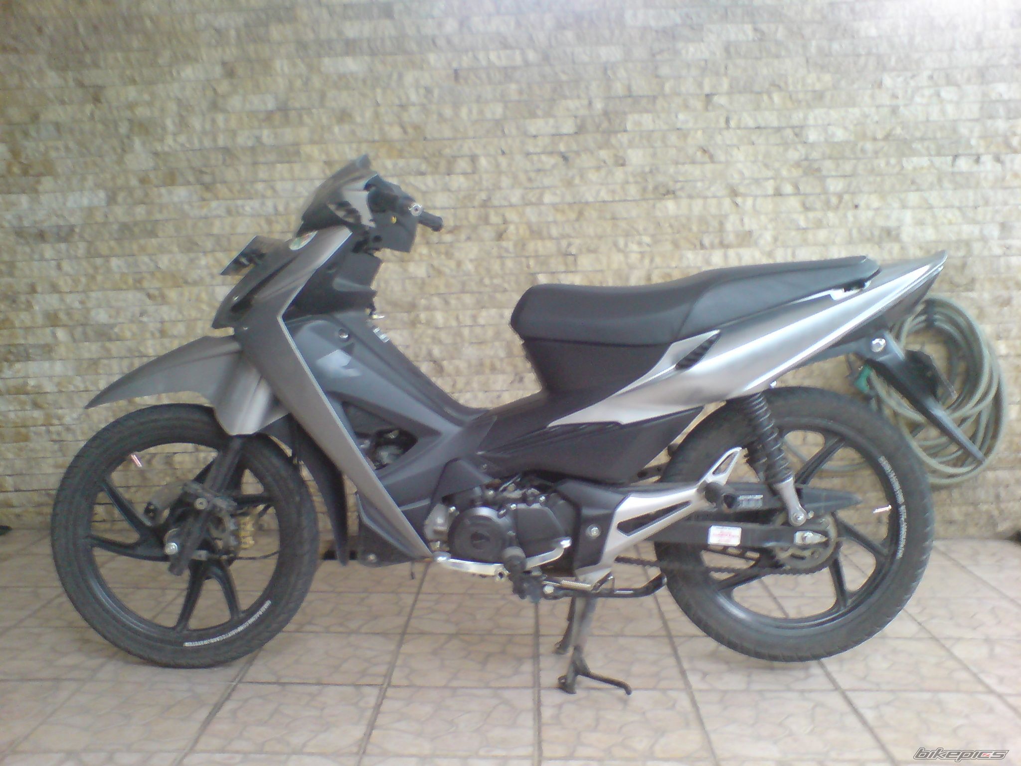 Photo 1318817