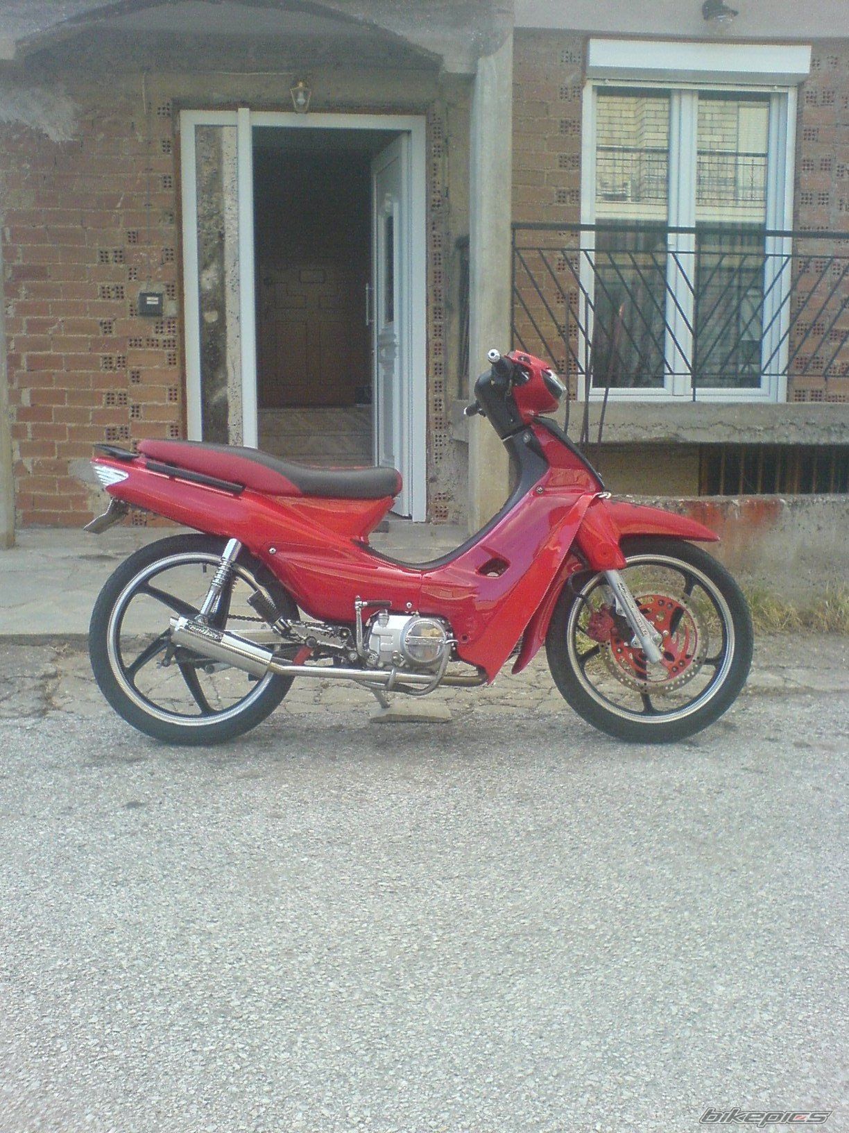 Photo 1319864