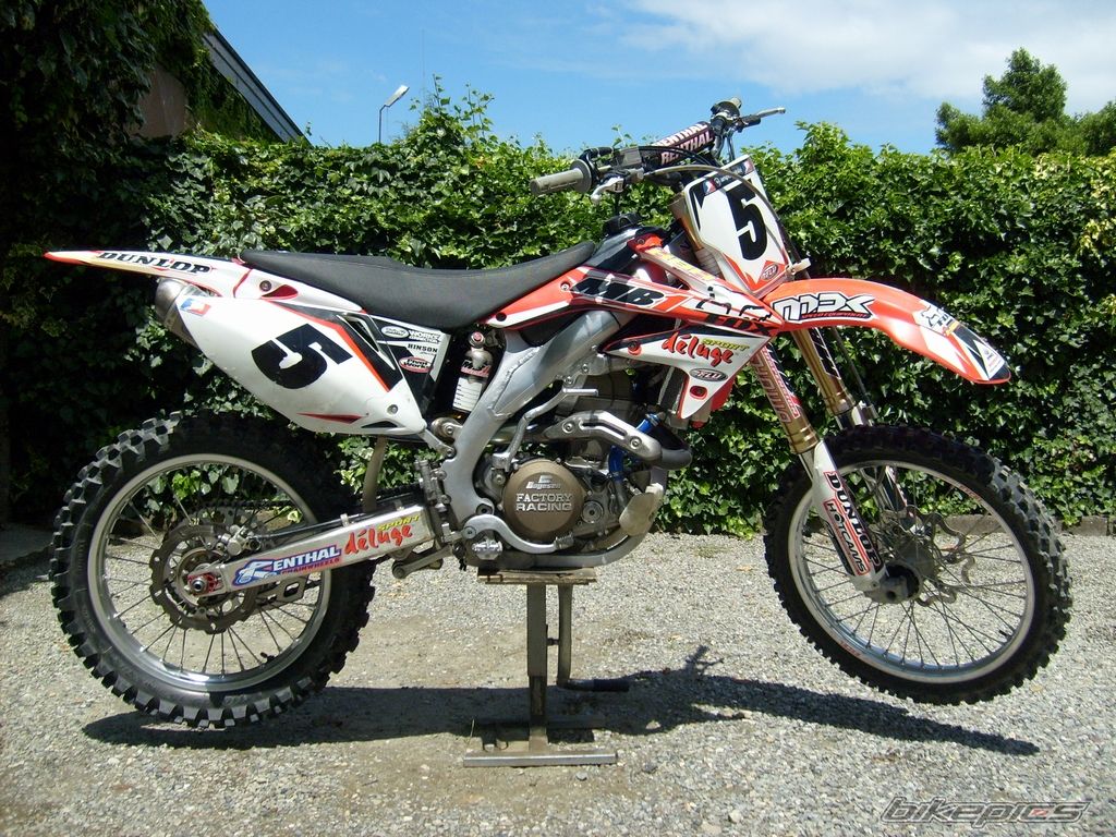 Photo 1319968