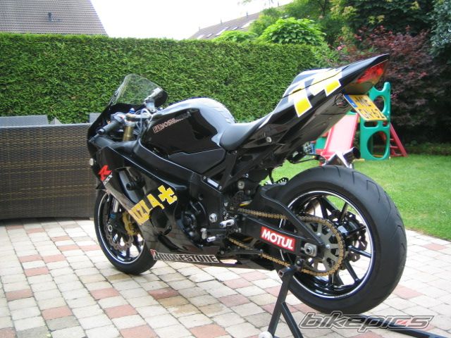 Photo 1320055