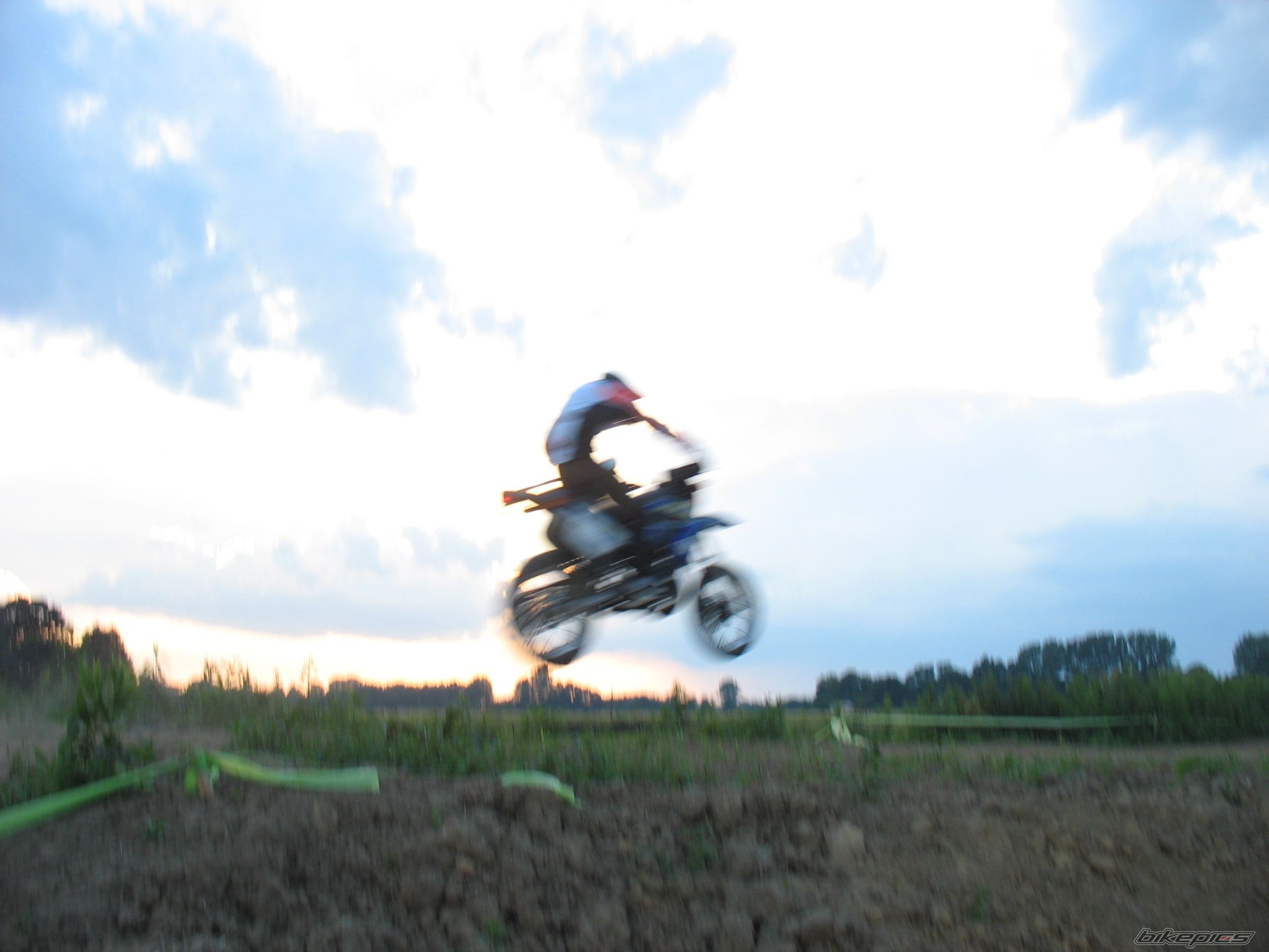 Photo 1320505