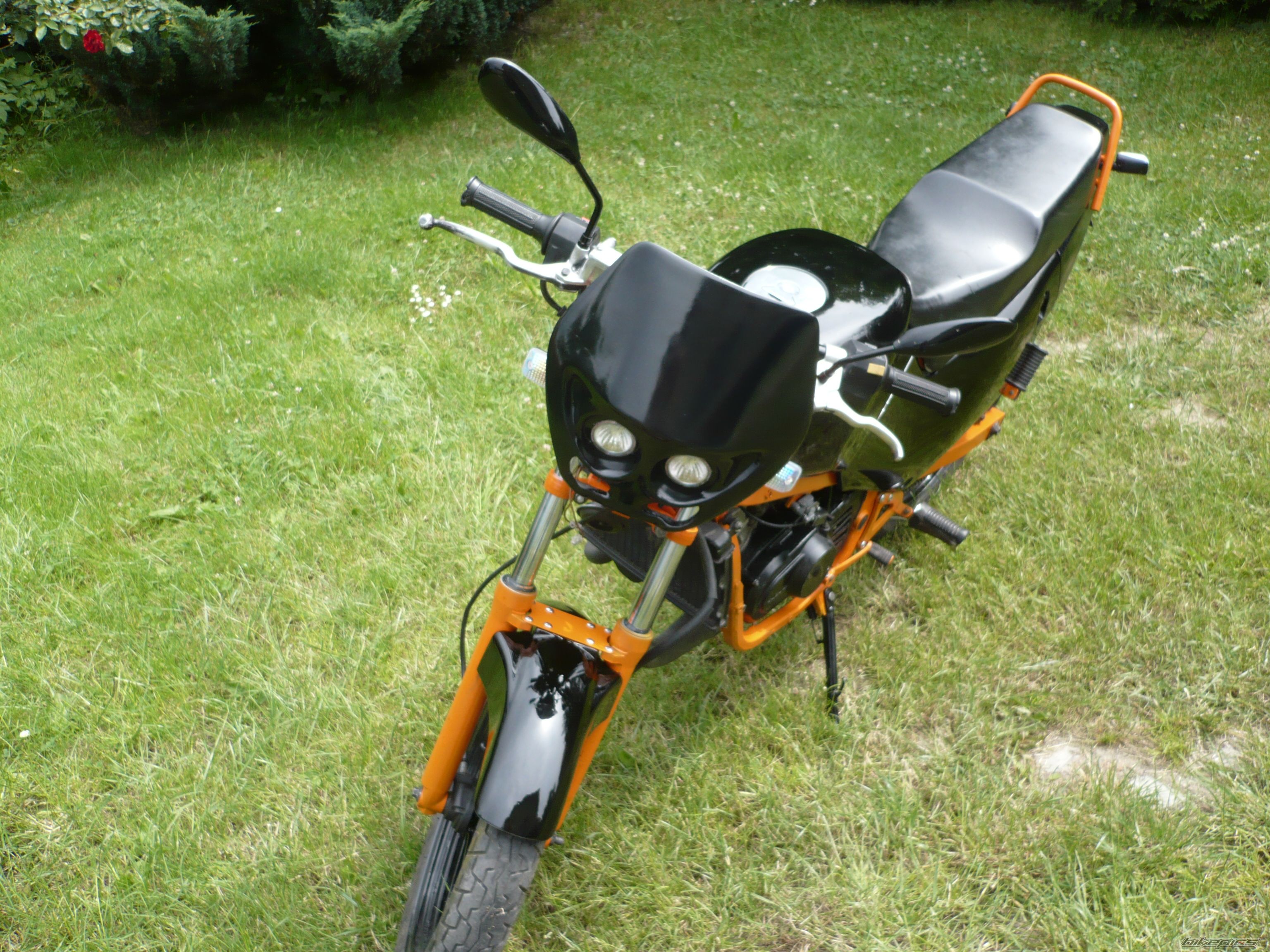 Photo 1321057