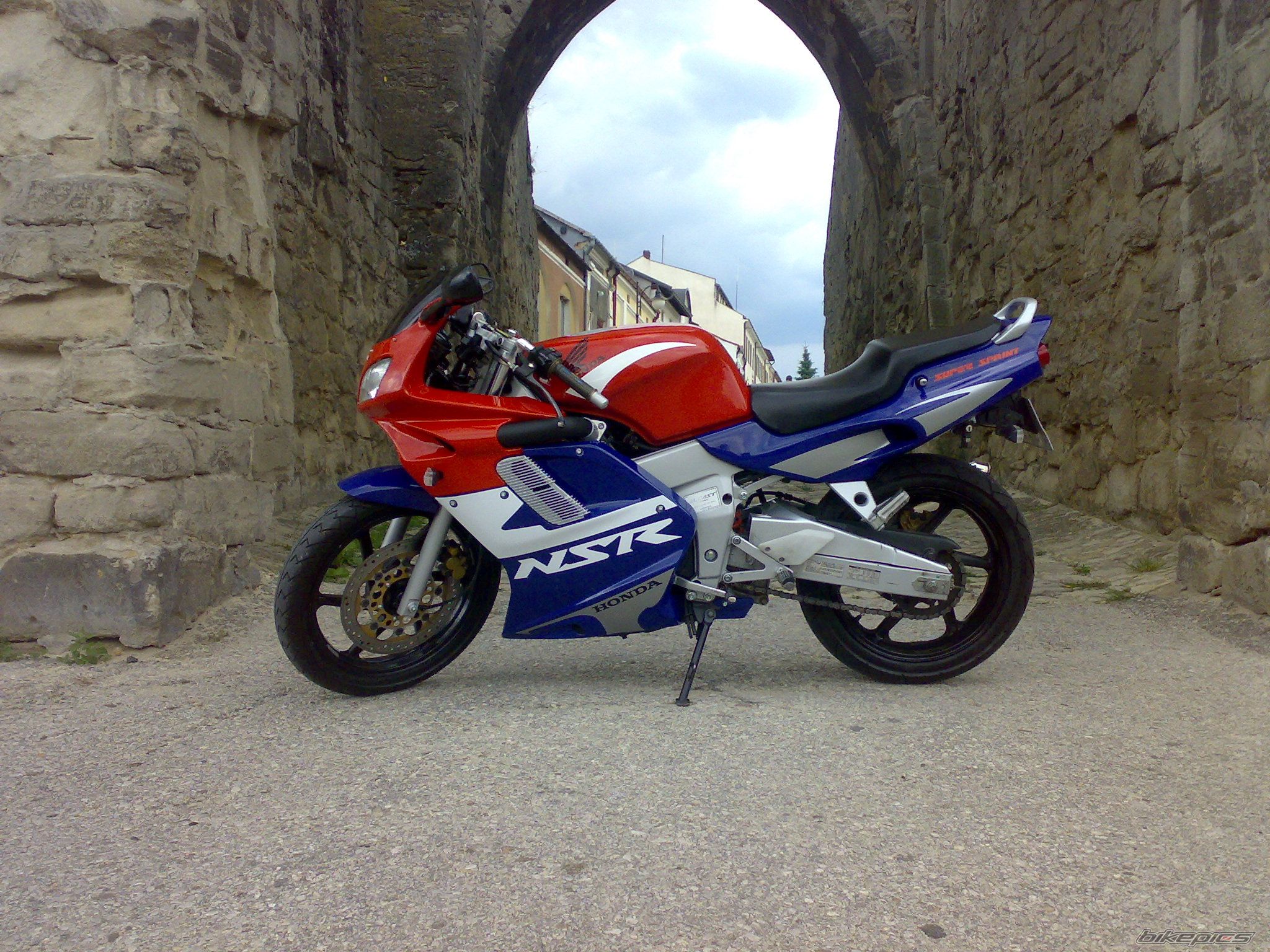 Photo 1321242