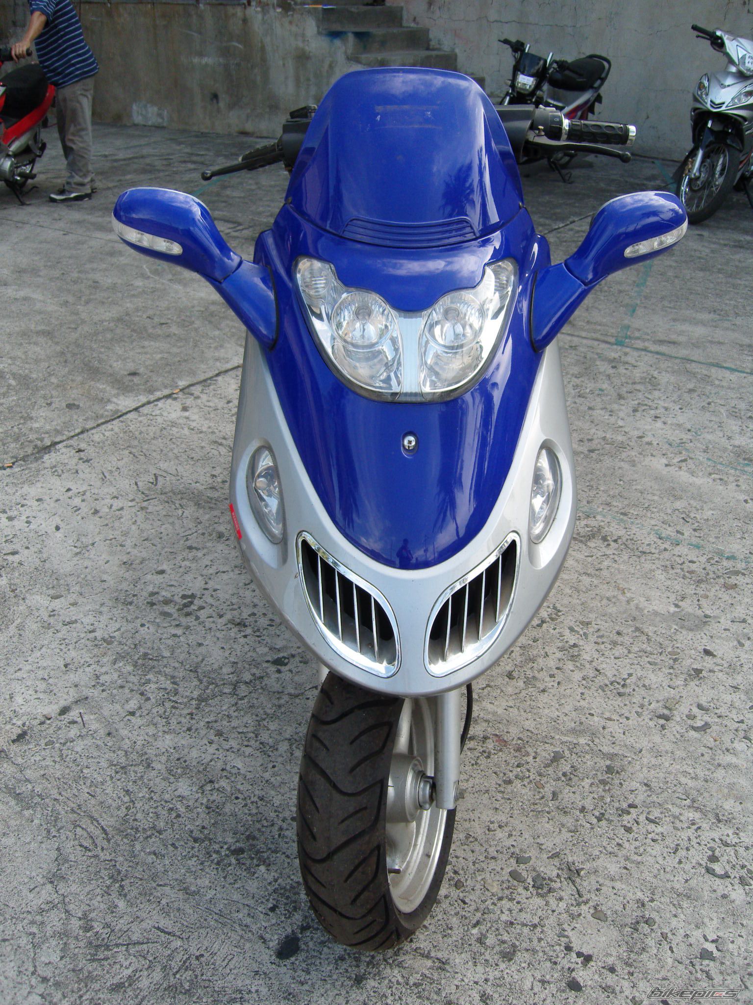 Photo 1321379