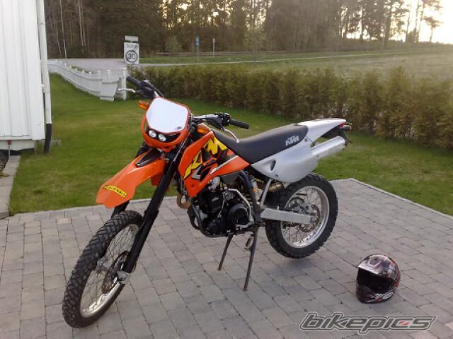 Photo 1321401