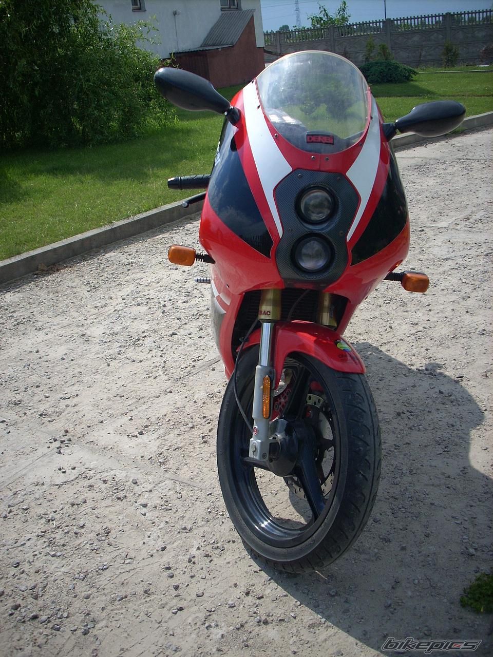 Photo 1321446