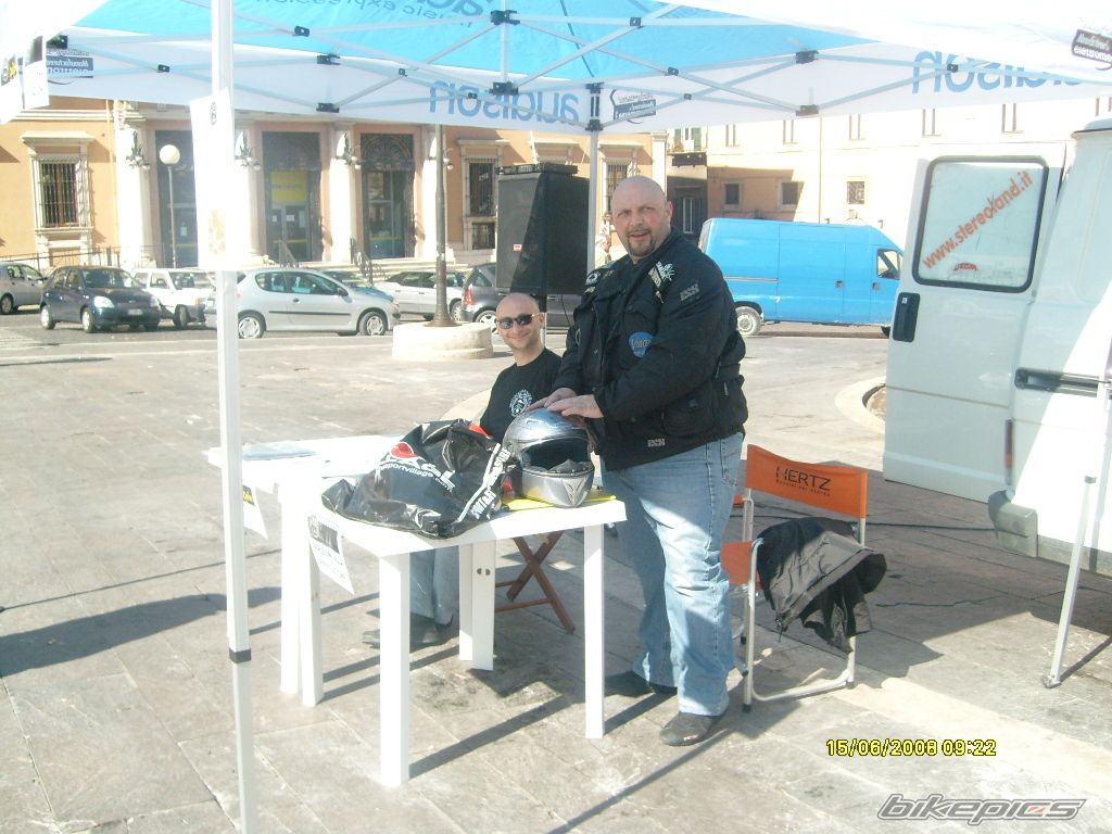 Photo 1321484