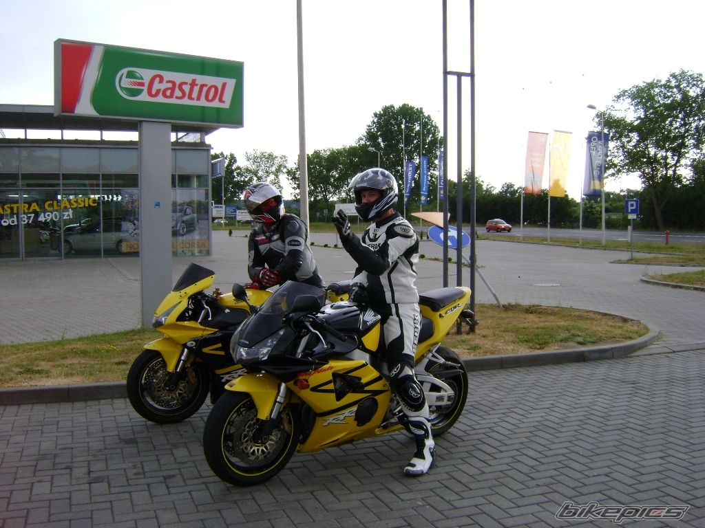 Photo 1321615