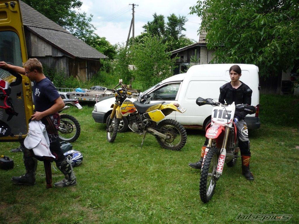 Photo 1322037