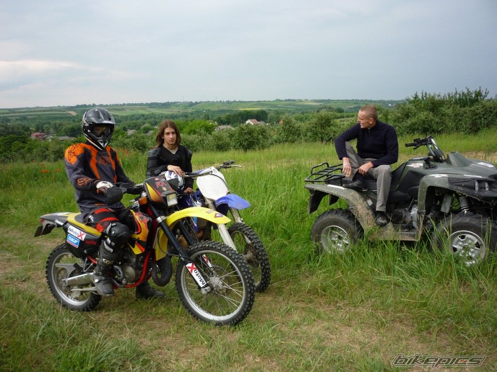 Photo 1322052