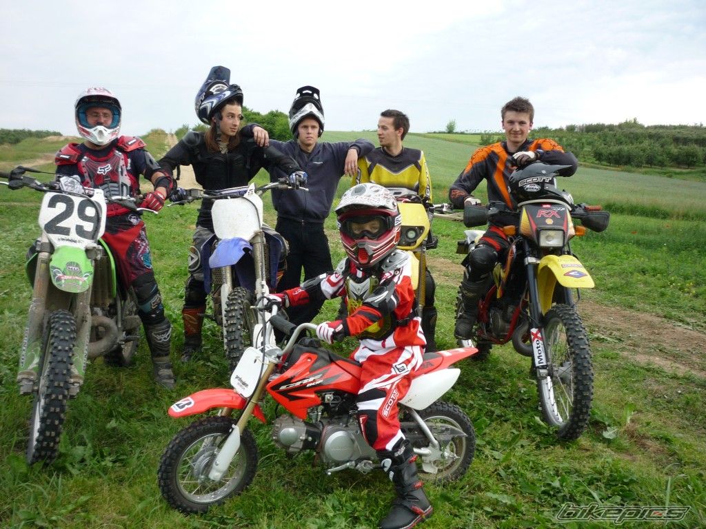 Photo 1322070