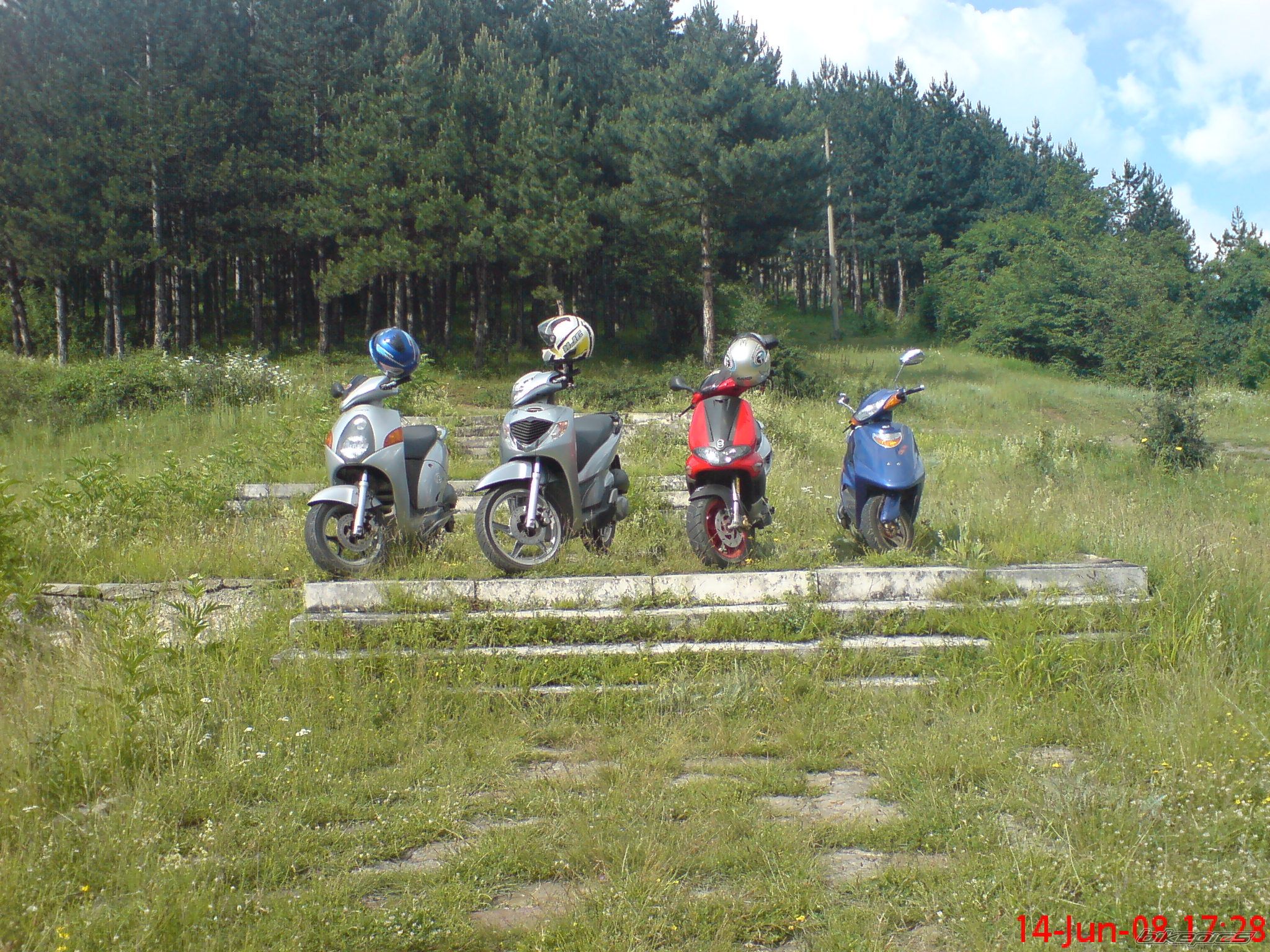 Photo 1322084