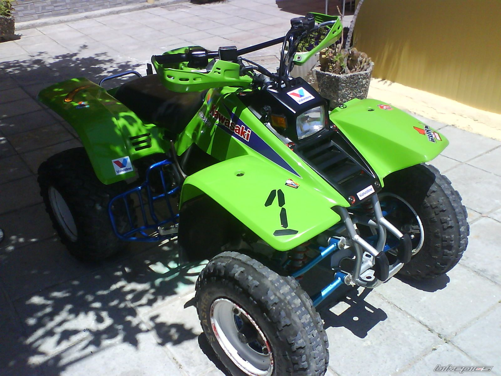 Photo 1322132
