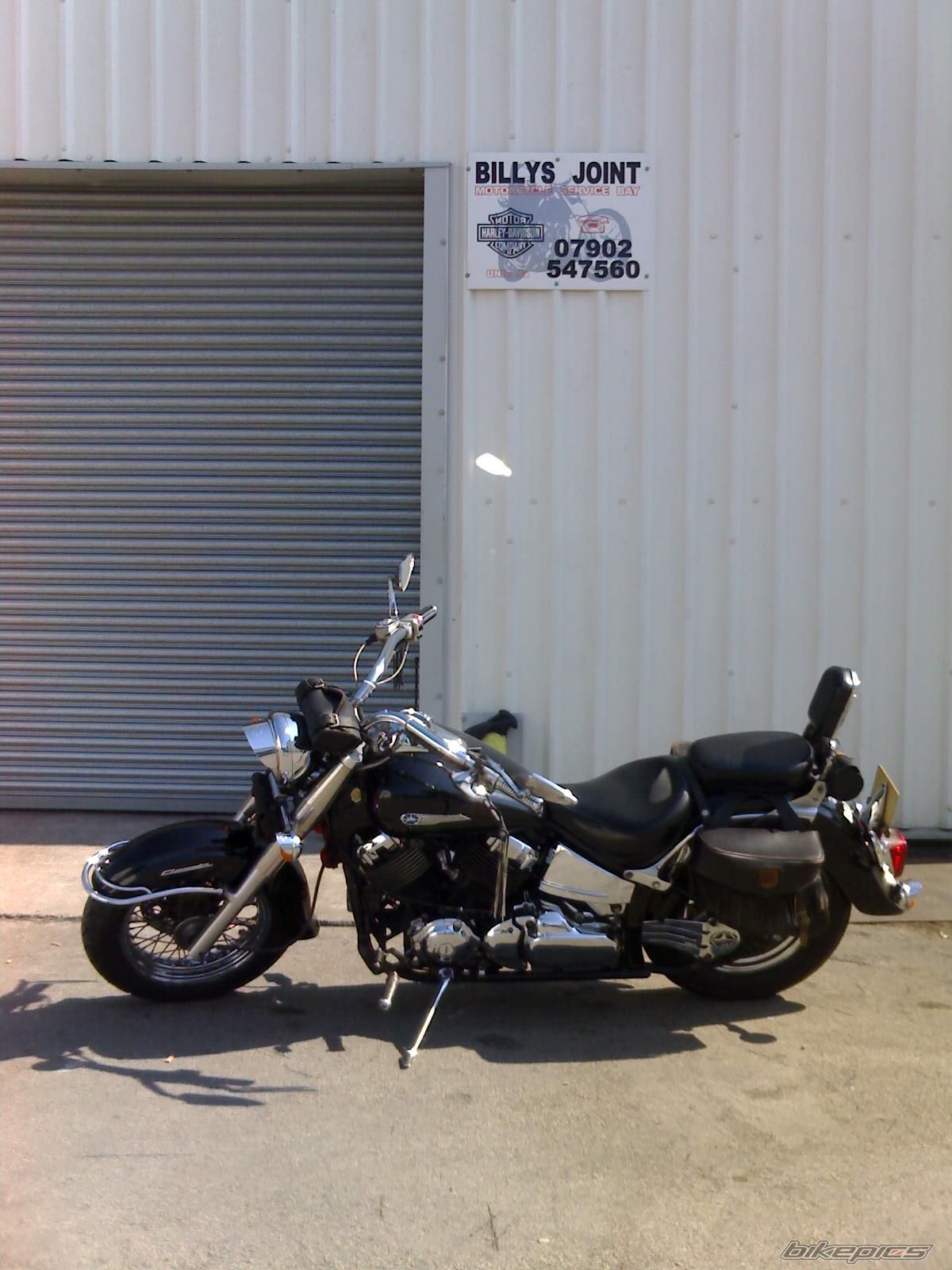 Photo 1322248