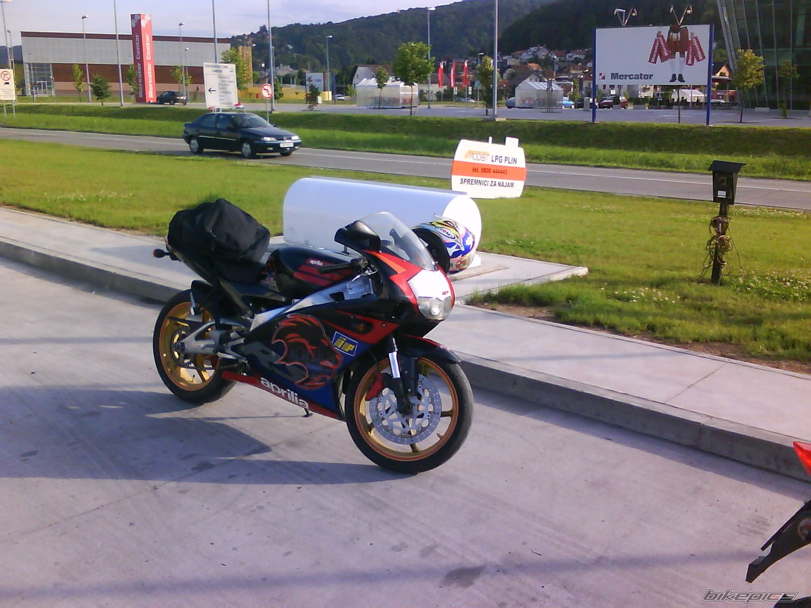 Photo 1322278