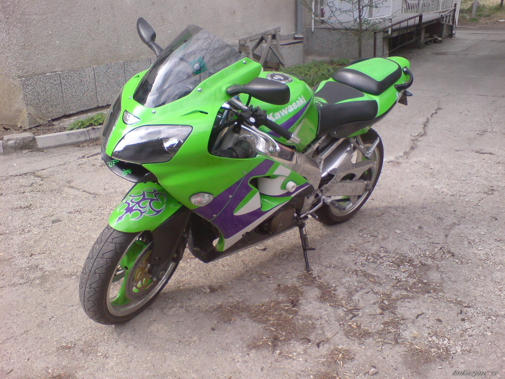 Photo 1322563