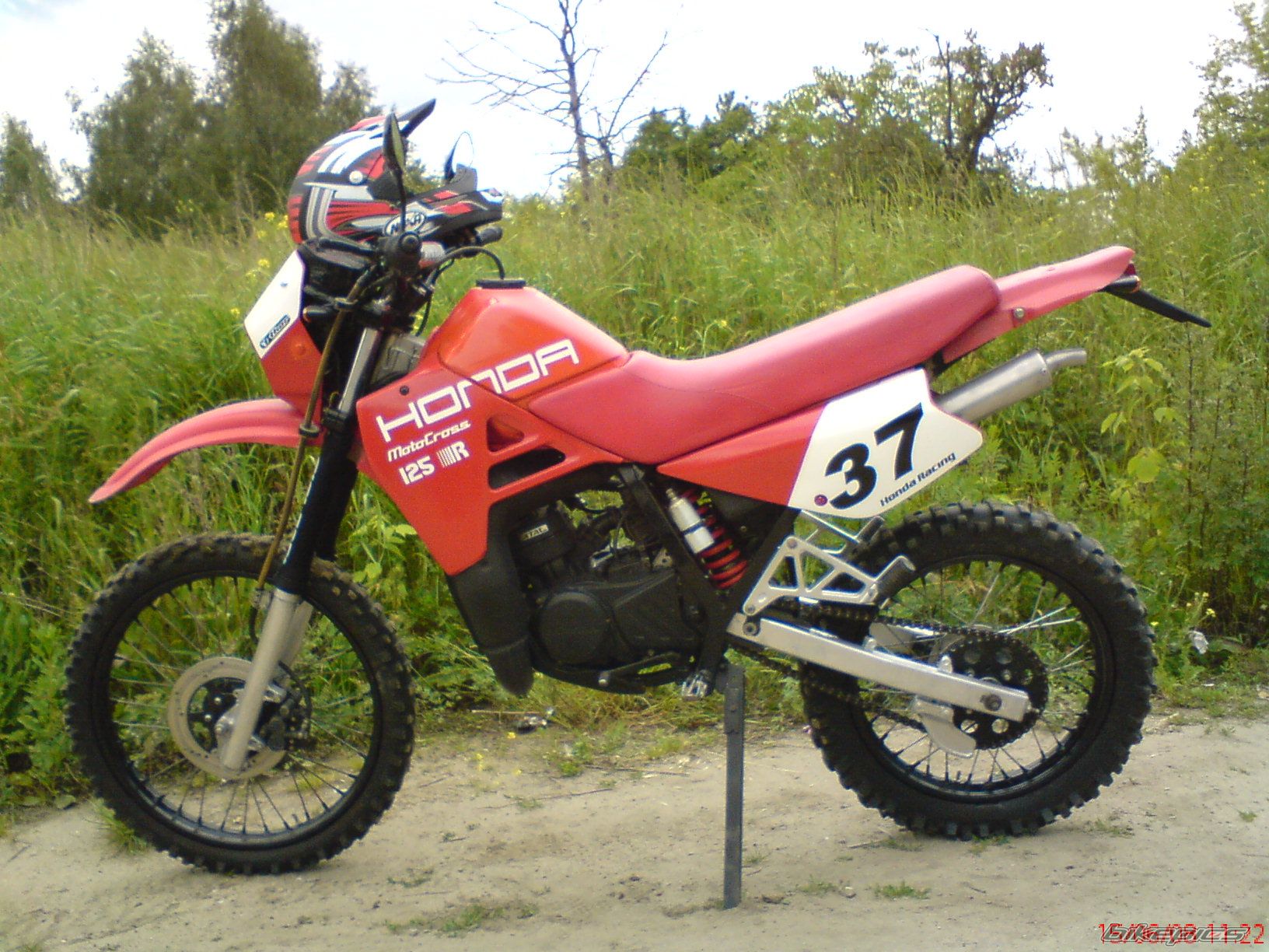 Photo 1322637