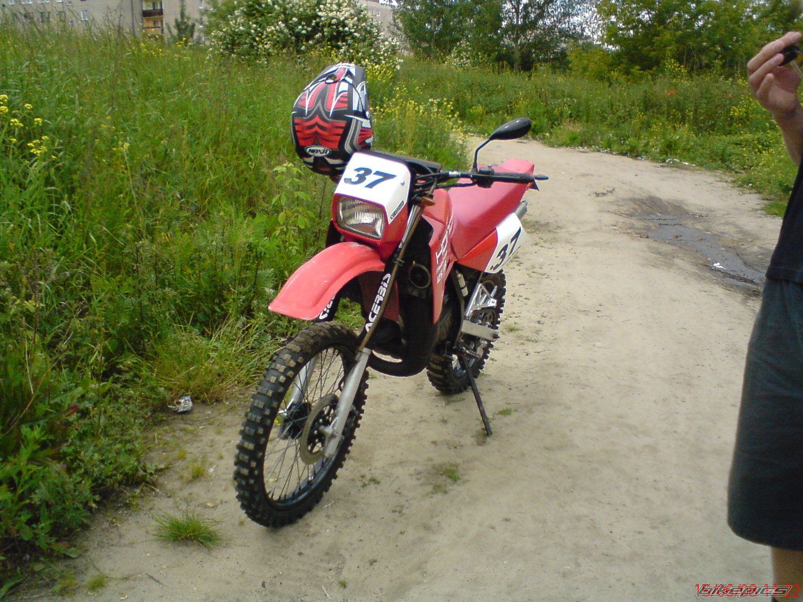 Photo 1322646