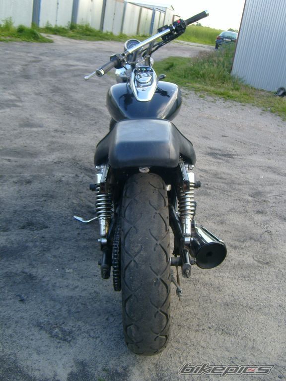 Photo 1322656
