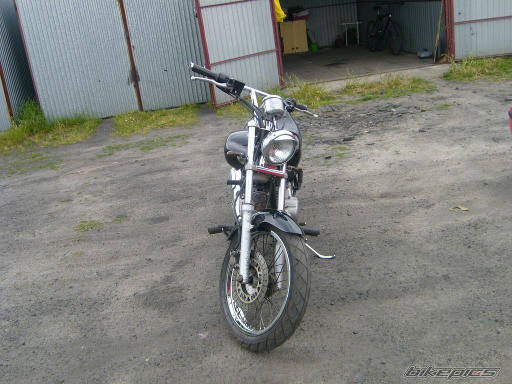 Photo 1322674