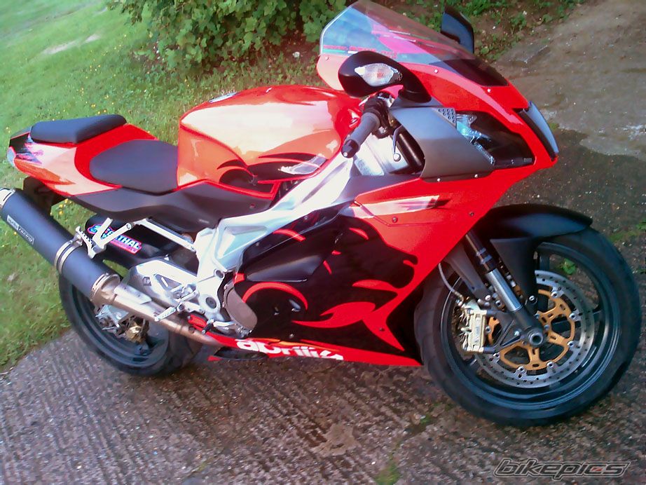 Photo 1322945