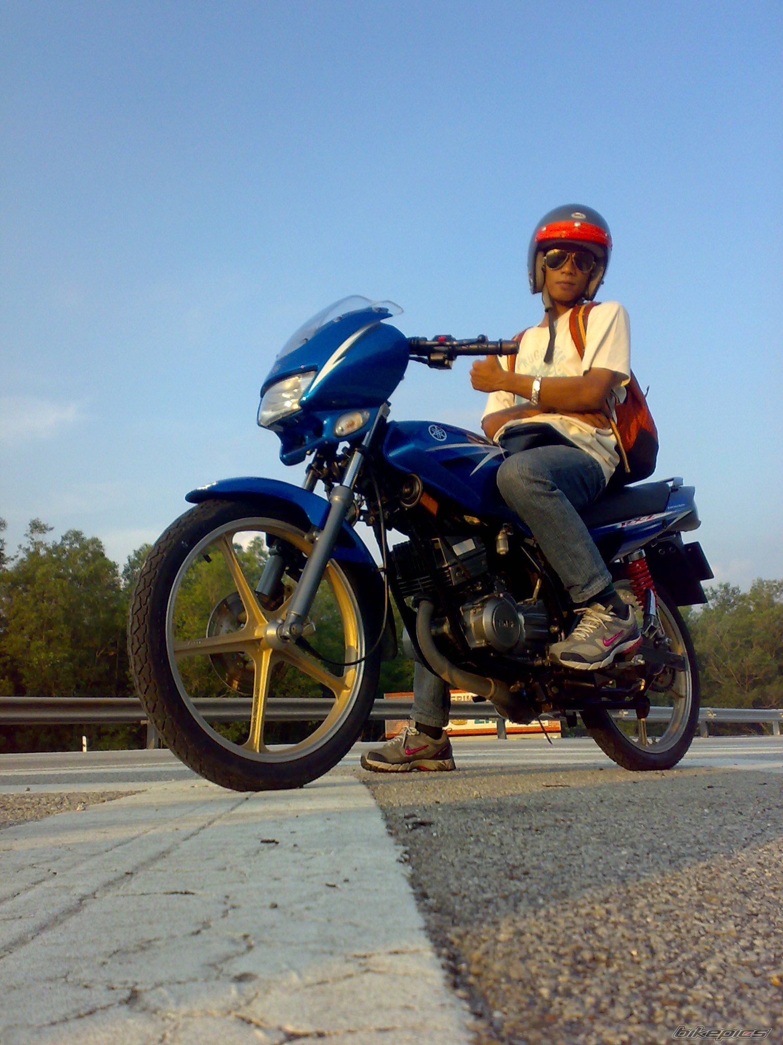 Photo 1323761