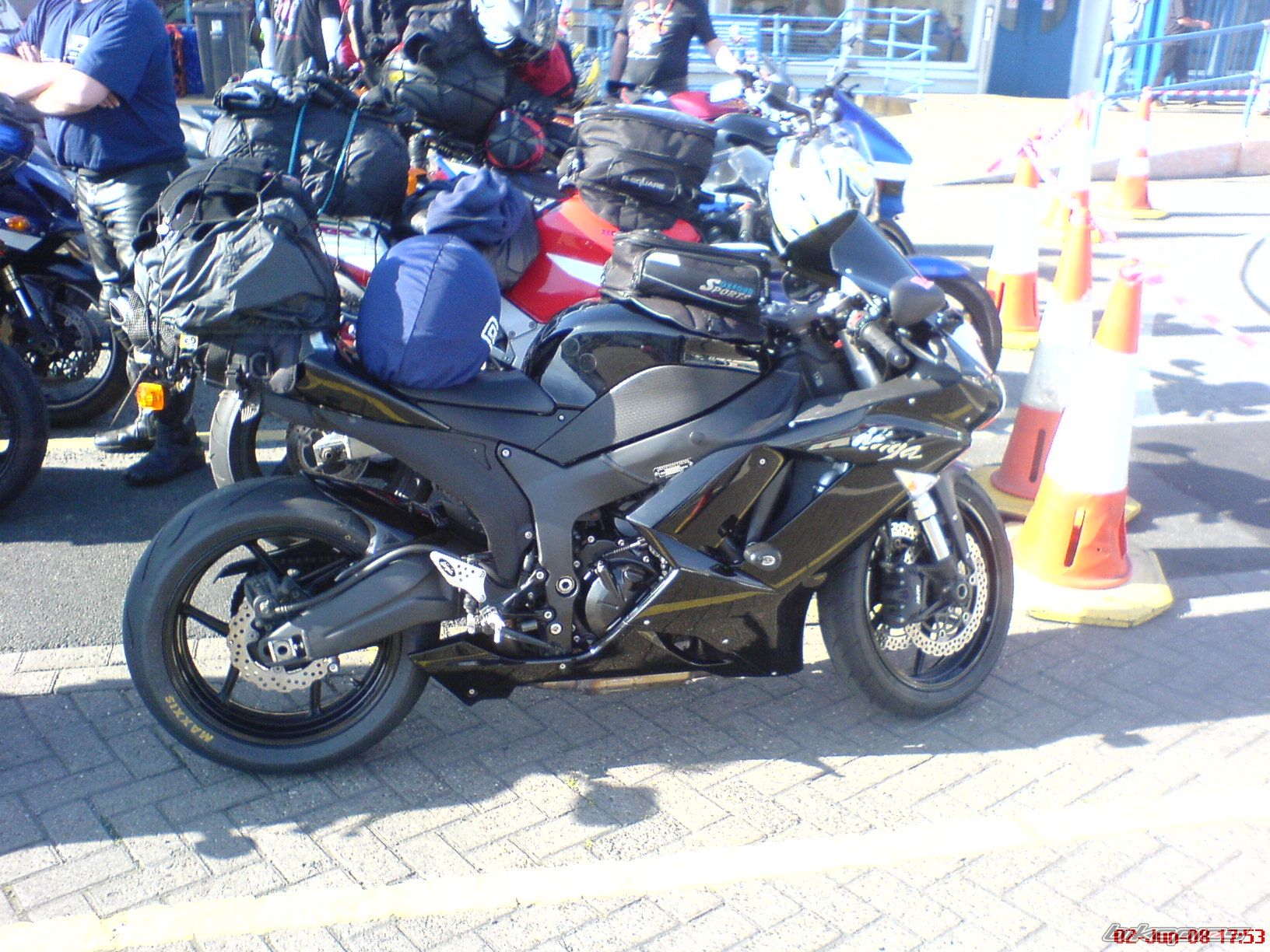 Photo 1323962