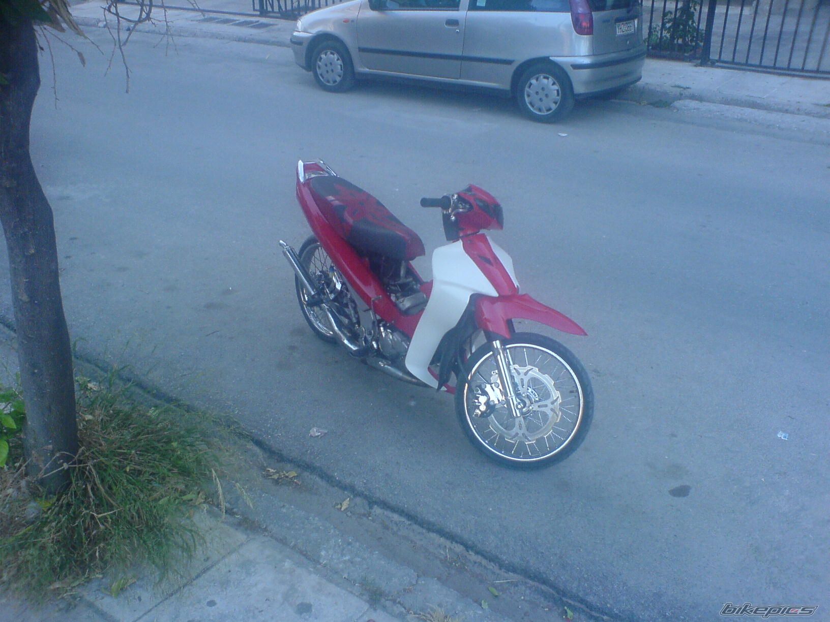 Photo 1323973