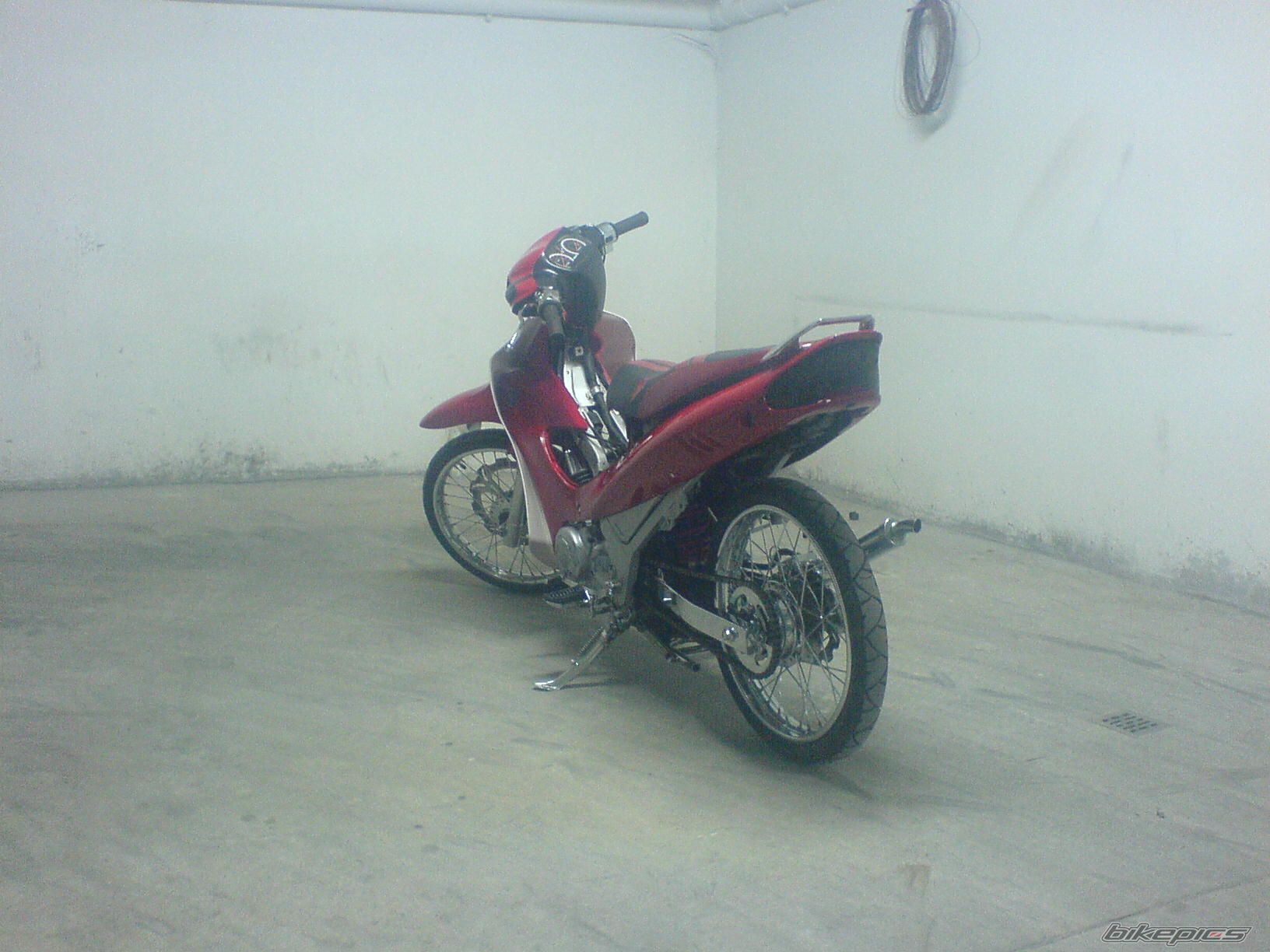 Photo 1323975