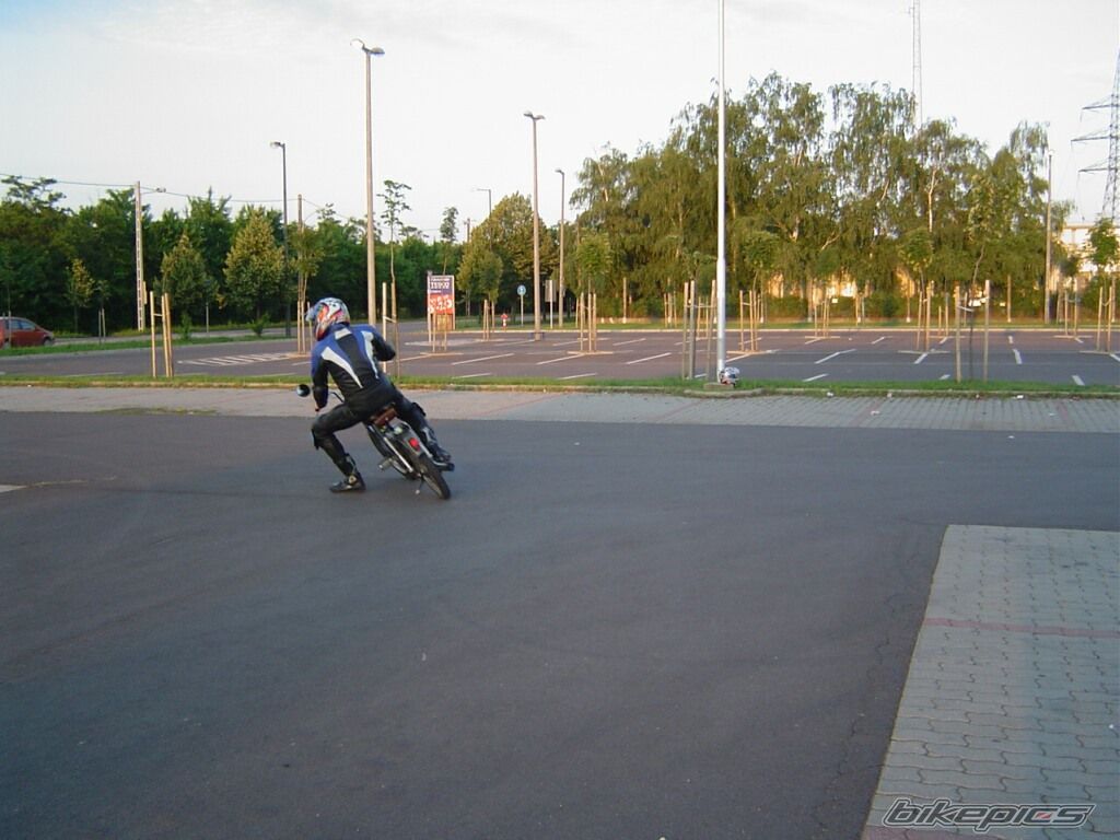 Photo 1324032